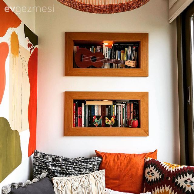 Balkon, Kapalı balkon, Kış bahçesi, Sedir, Özel yapım dolaplar, Dolap, Duvar Nişleri, Ev bitkisi, Yeşil, Beyaz, Turuncu, Saksı, Tablo, Duvar dekorasyonu