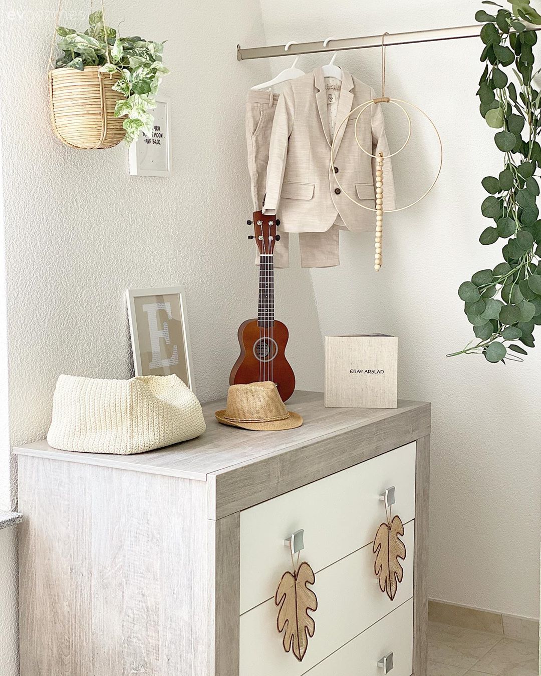 Çocuk Odası, Beyaz, Vizon, Çocuk odası duvar dekorasyonu, Şifonyer, Yatak Odası