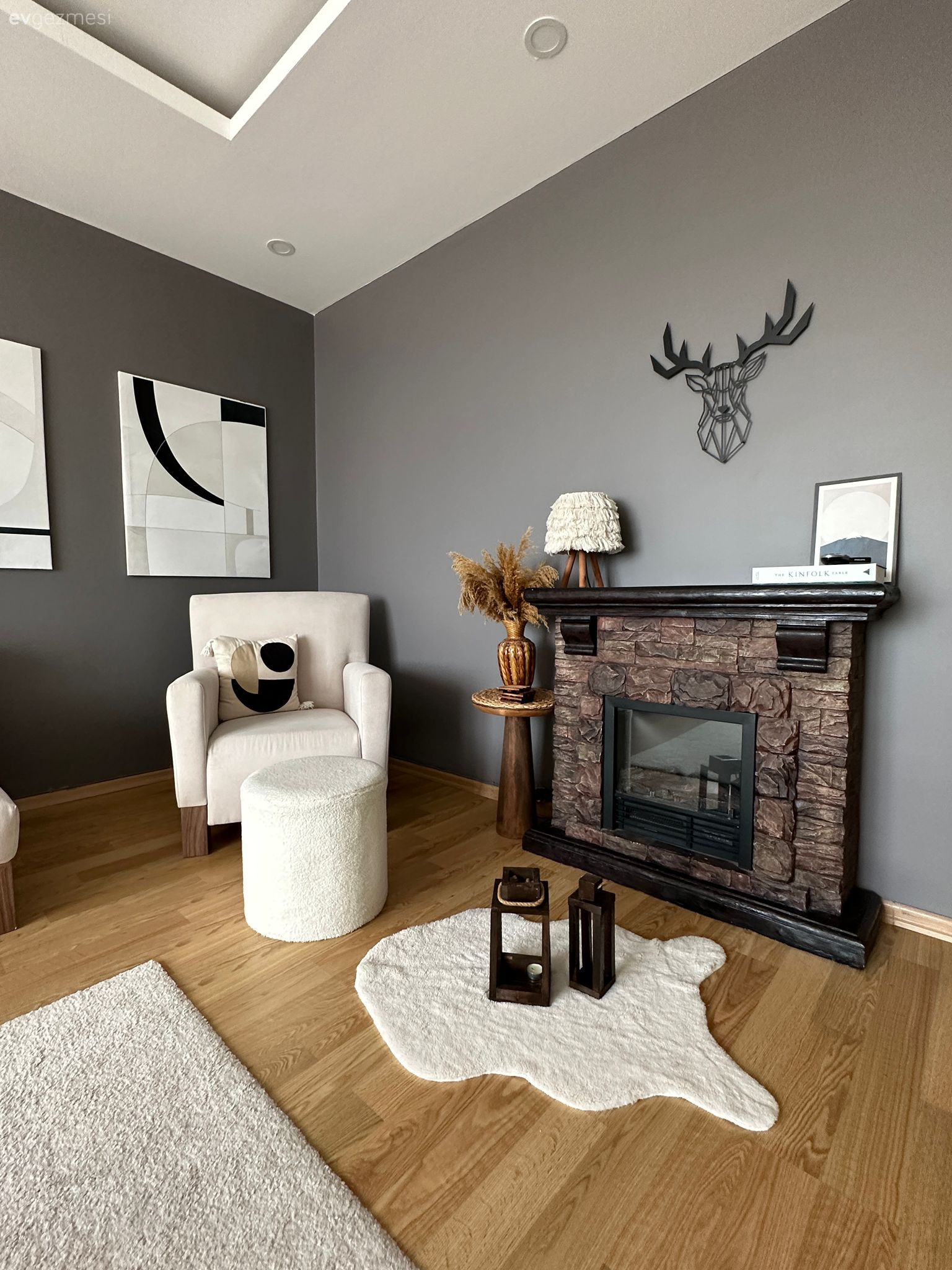 Bu İstanbul Evine Yeni Eklenen Parçalar Ortamın Havasını Değiştirmiş!