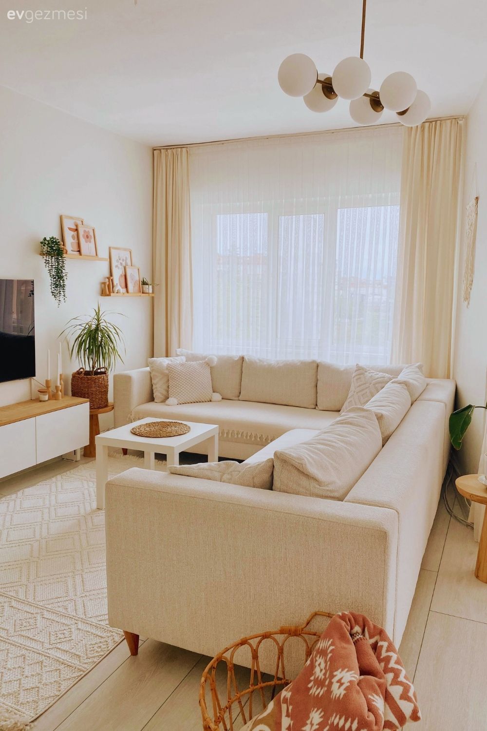 Derli Toplu Duran Bu Ankara Evi Ayrı Parçaların Birleşimi!