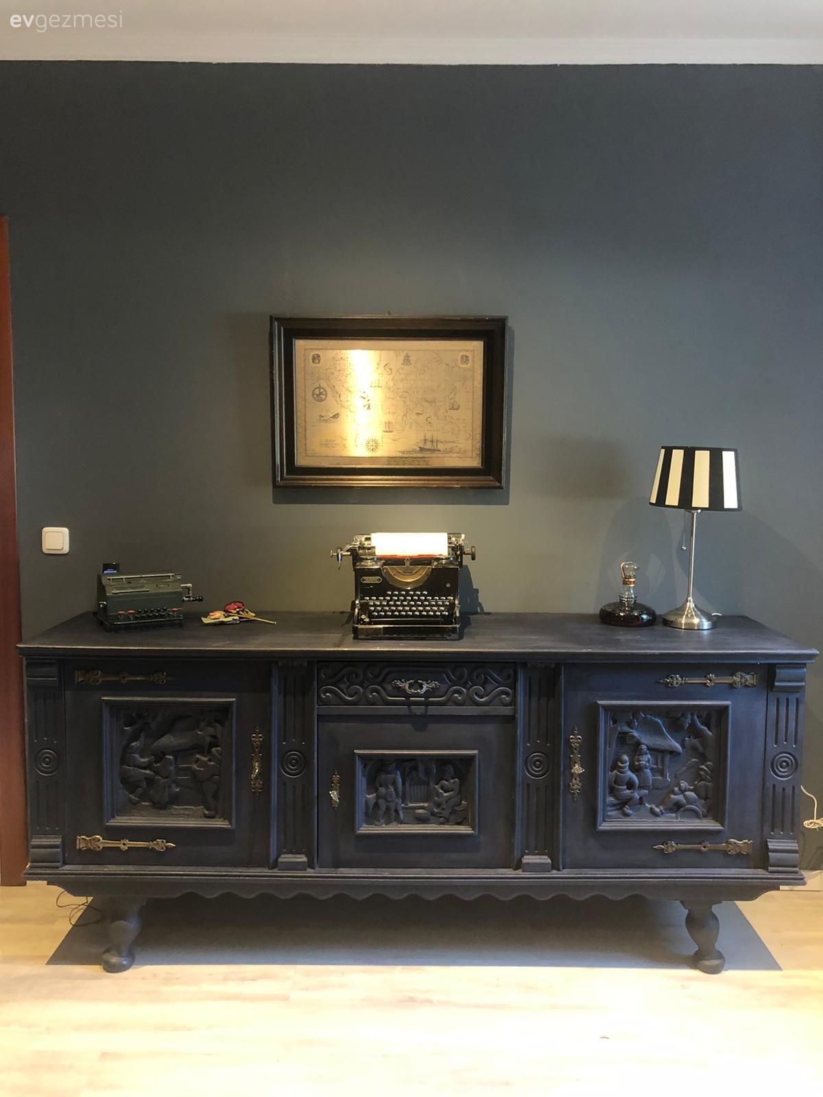 Mobilya boyama, Kendin Yap, İndigo Mavisi, Tablo, Duvar dekorasyonu, Antrasit duvar, Abajur, Aydınlatma