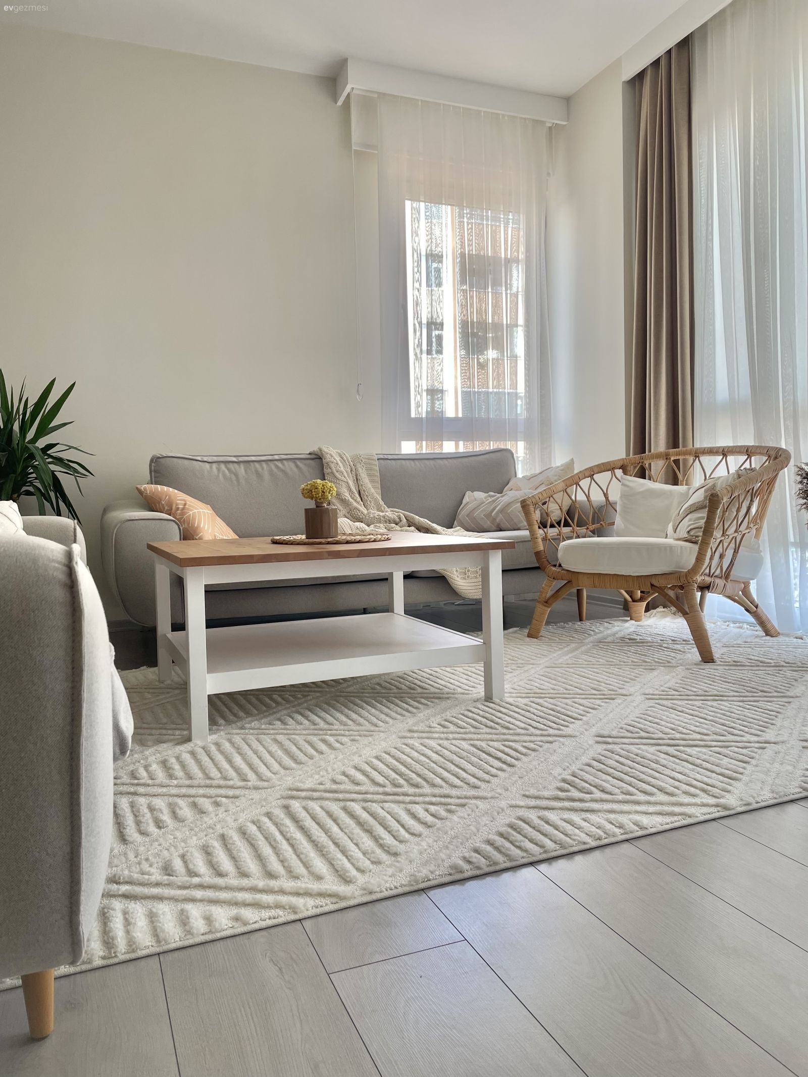 Bu Evde İskandinav Stilin Sevdiği Pek Çok Şey Mevcut