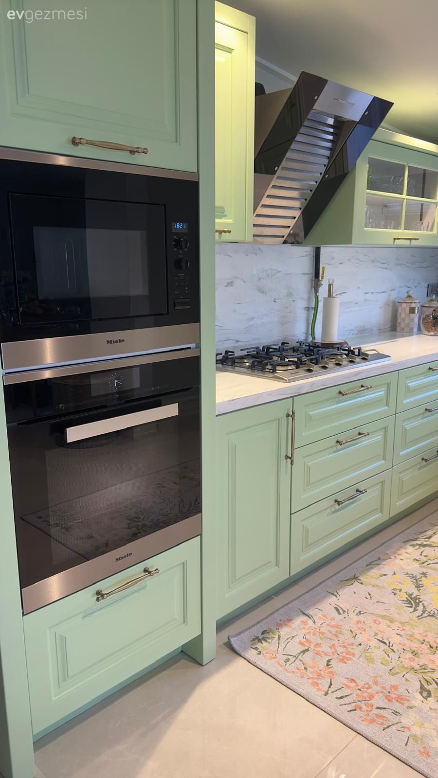 Bu Dubleks Dairede Her Odanın Kendine Özel Detayları Var