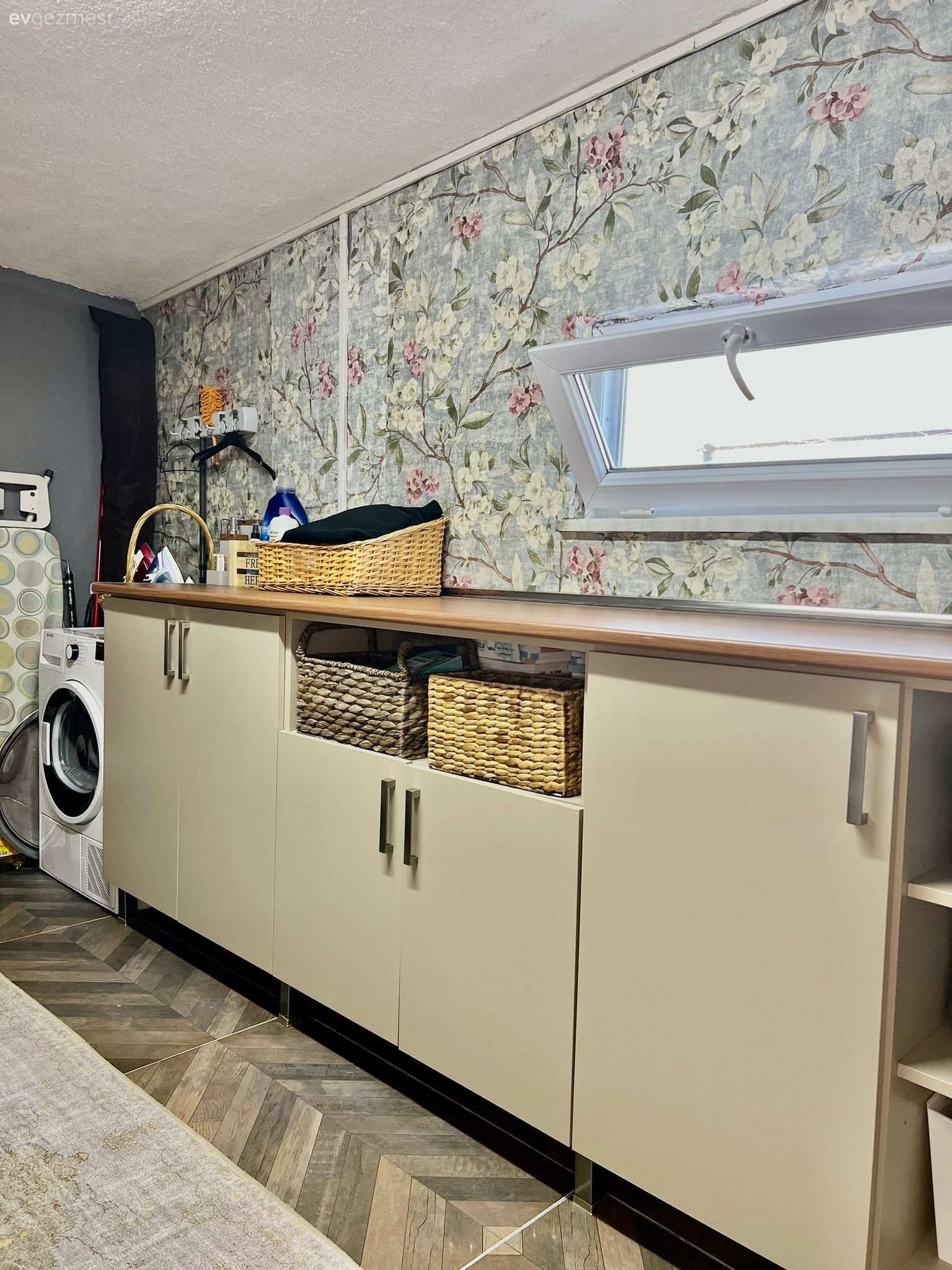 Müstakil Ev Modelleri: Grinin 50 Tonunu Barındıran Çiftlik Evi