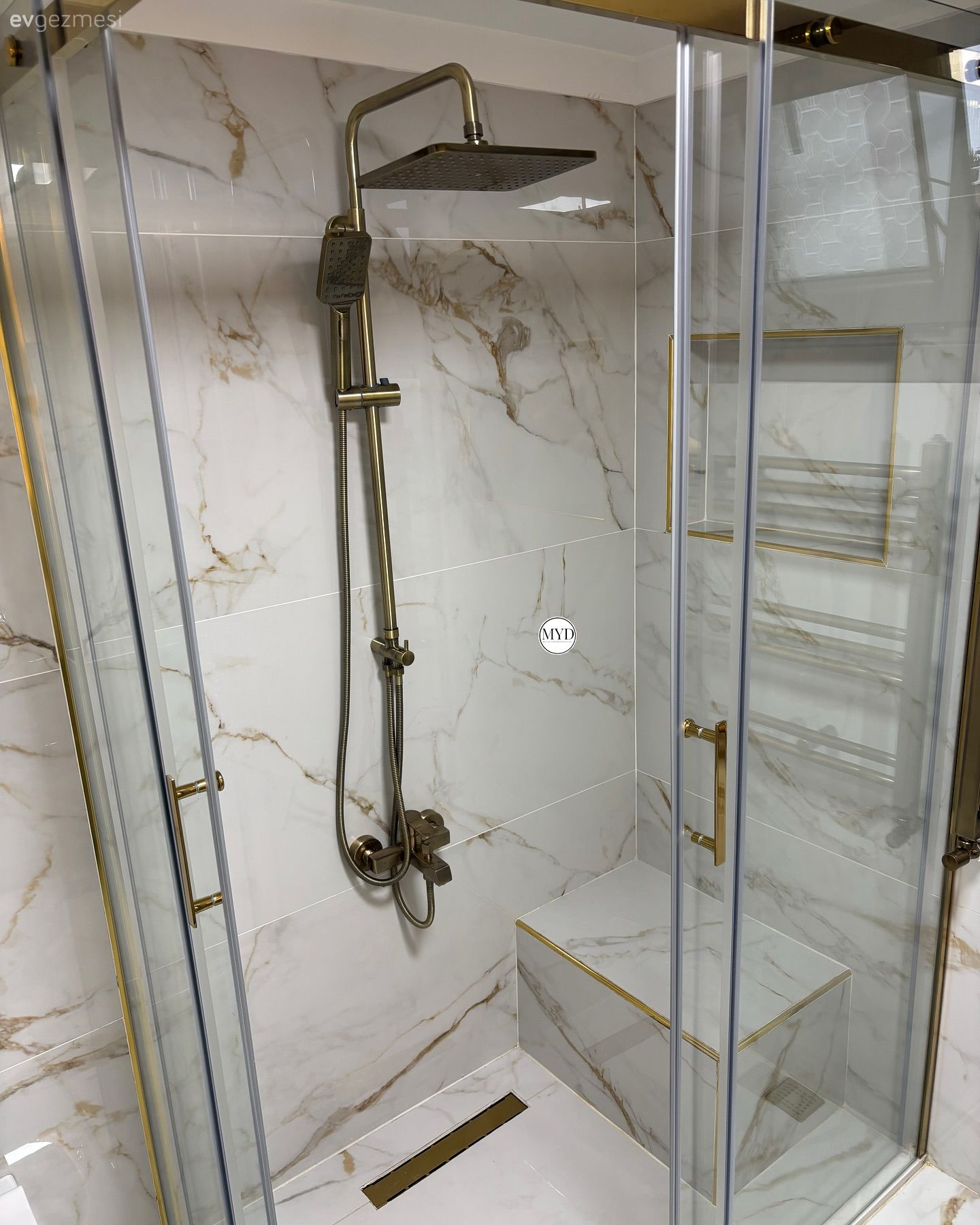 Mutfak ve Banyolar Yeni Halleriyle Modern Görünüme Geçmiş