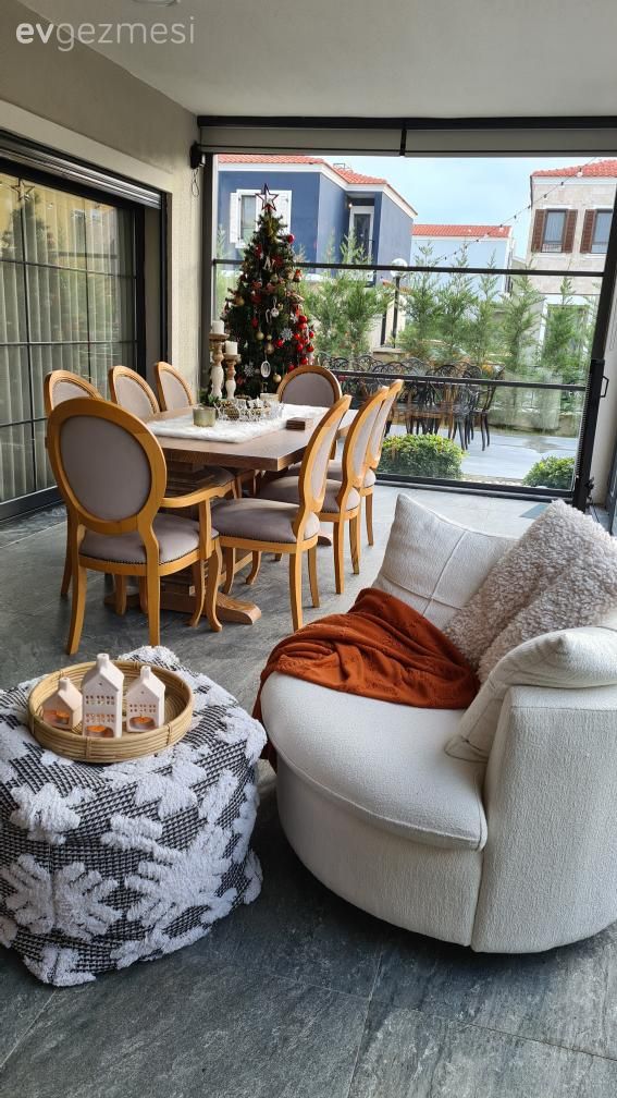 Kuşadası'ndaki Bu Villanın Her Alanında Davetkar Bir Ambiyans Var!