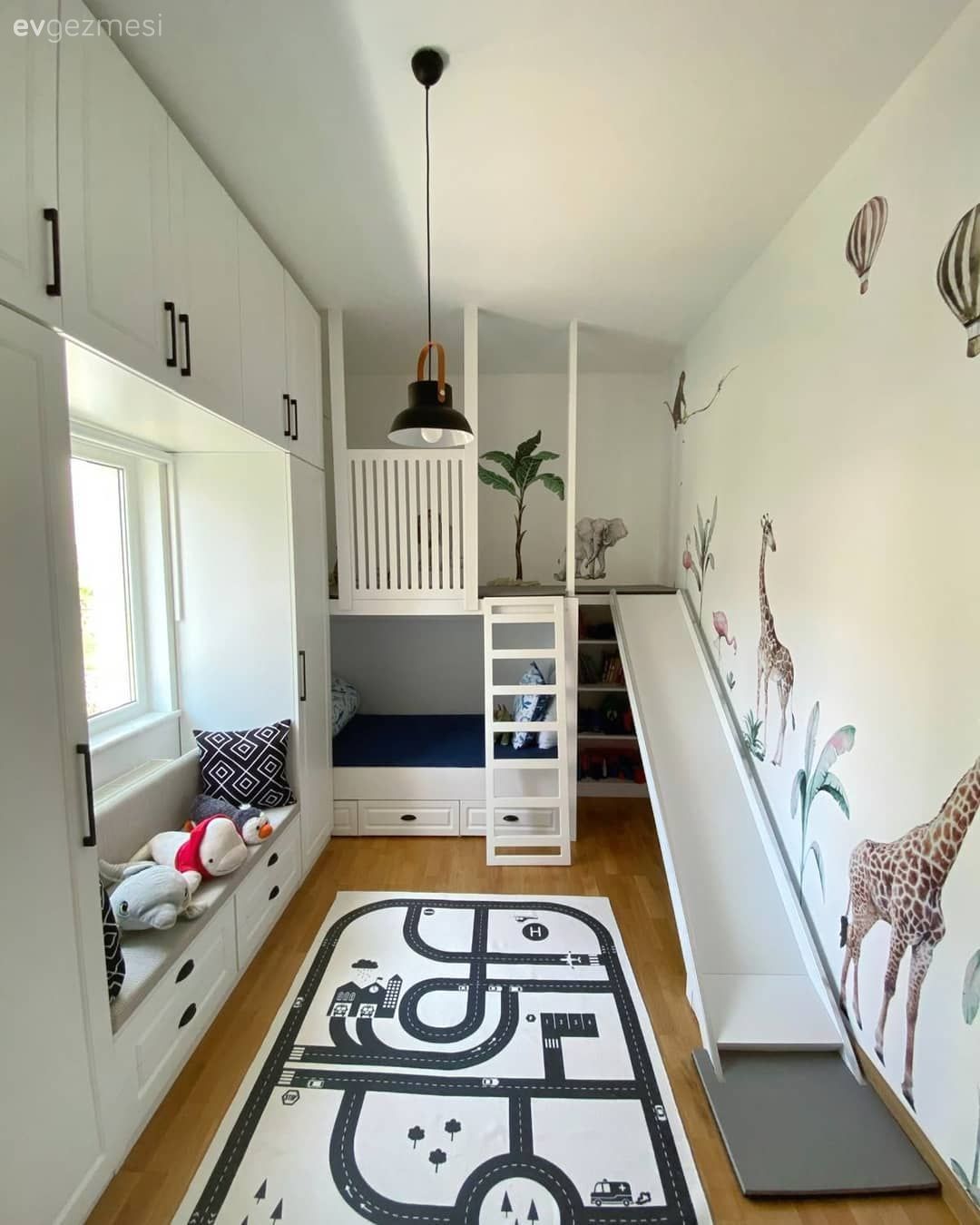 Çocuğunuzun Hayal Dünyasını Geliştirecek Eğlenceli Oyun Odası Fikirleri