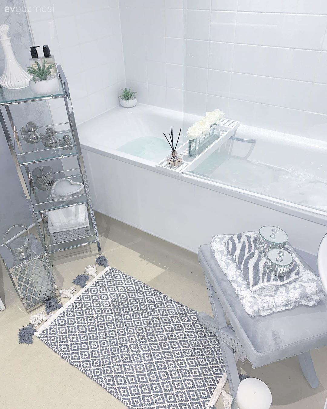 Banyo, Gri, Beyaz, Küvet, Banyo aksesuarları