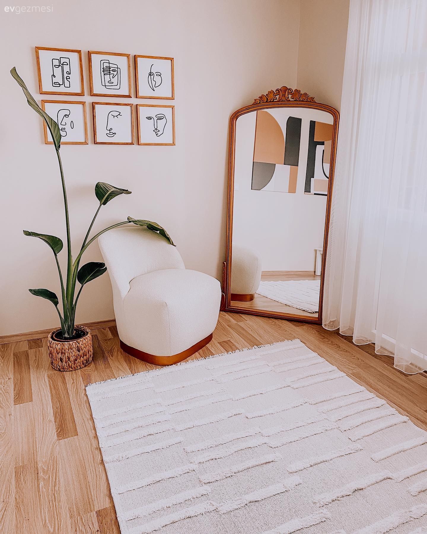 Bu İstanbul Evinde Hem Konfor Hem de Şıklık Tam Ayarında!