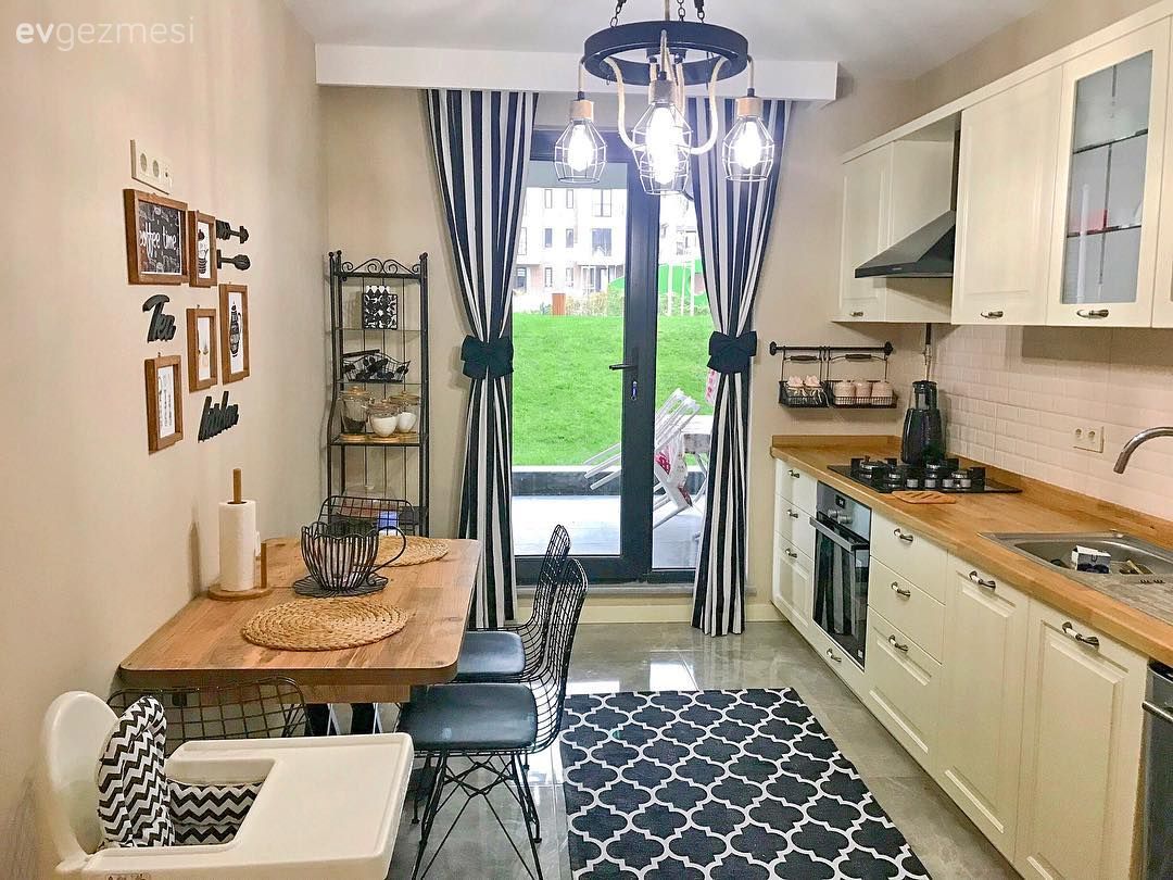 Bu Şık Dekorun Göbek Adı Samimiyet