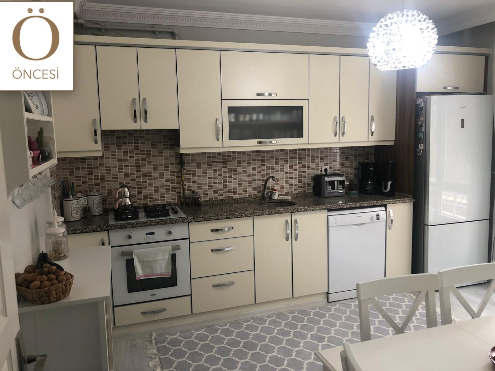 Bu Manisa Evinin Eski Mutfağı Yeni Suretiyle Ortama Neşe Katmış