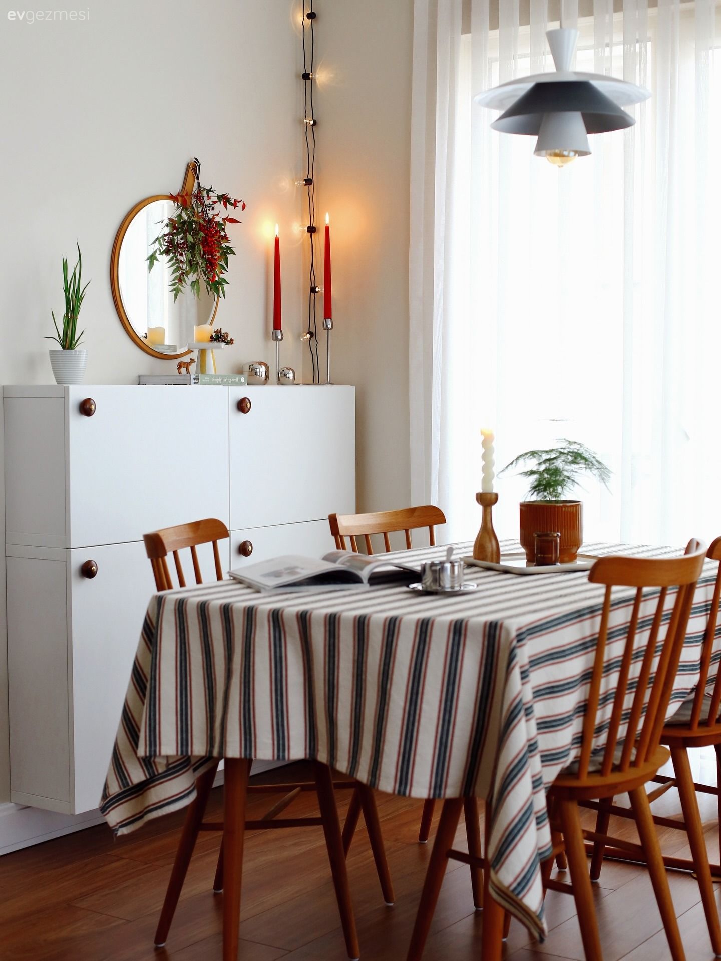 Bu Evlerin Hepsi Yeni Yılı Karşılamak İçin Hazır