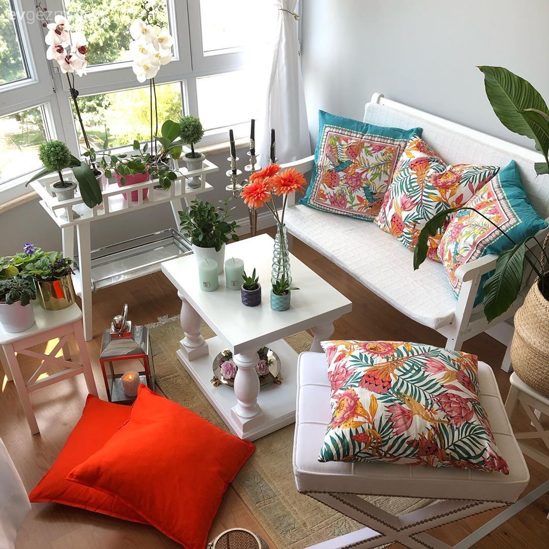 Ev Gezmesi: Renkleriyle İçinizi Isıtacak Bir İstanbul Evi