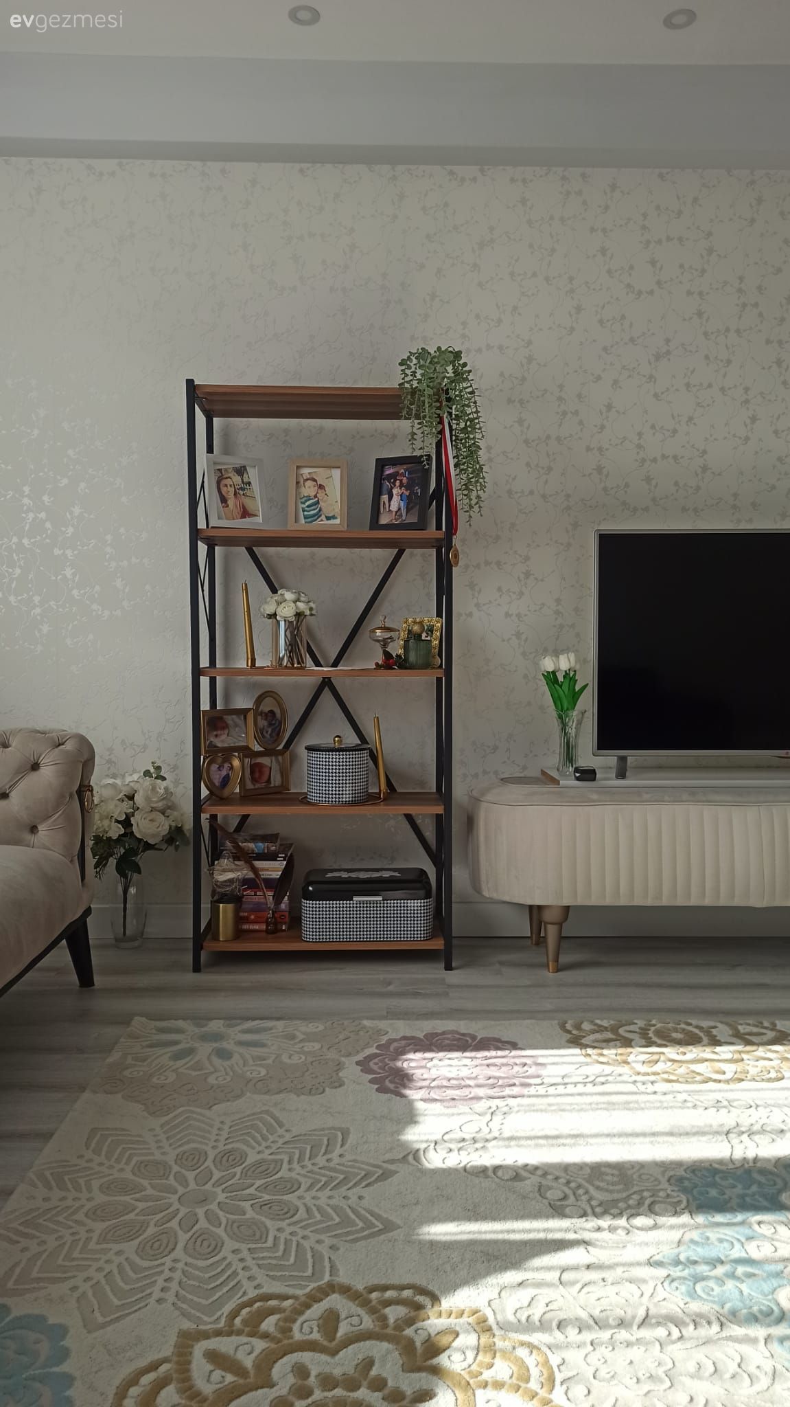 Bu Konya Evi Şatafattan Uzak Kendi Halinde!