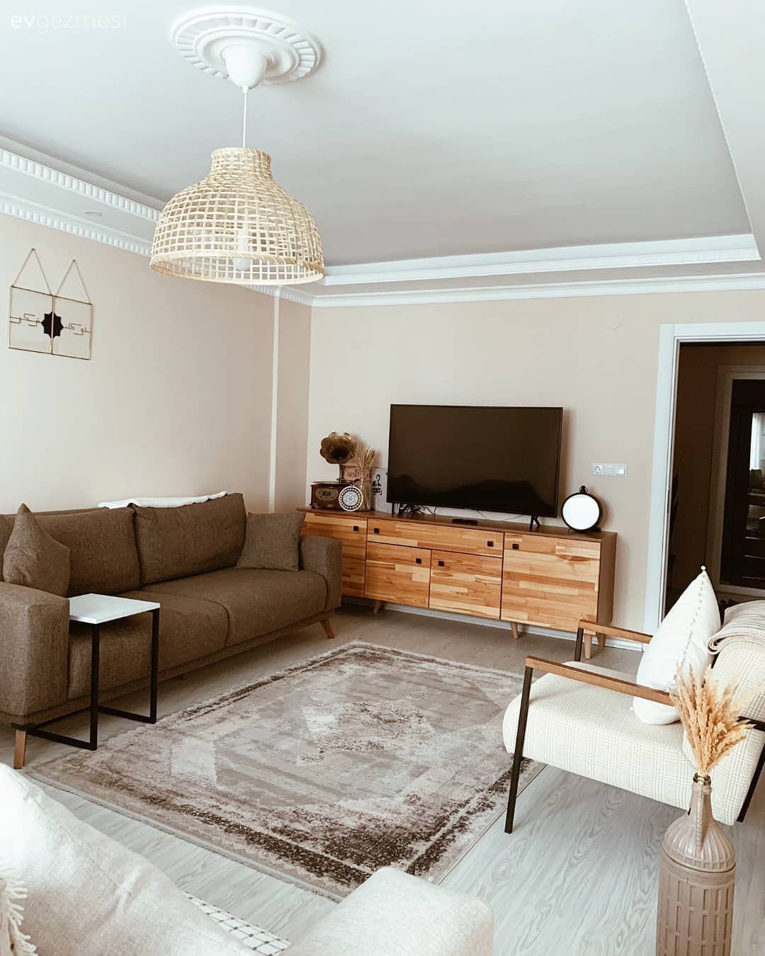 2021 Yılından Ev Gezmeleri: Yılın En Sevilen Salonları!