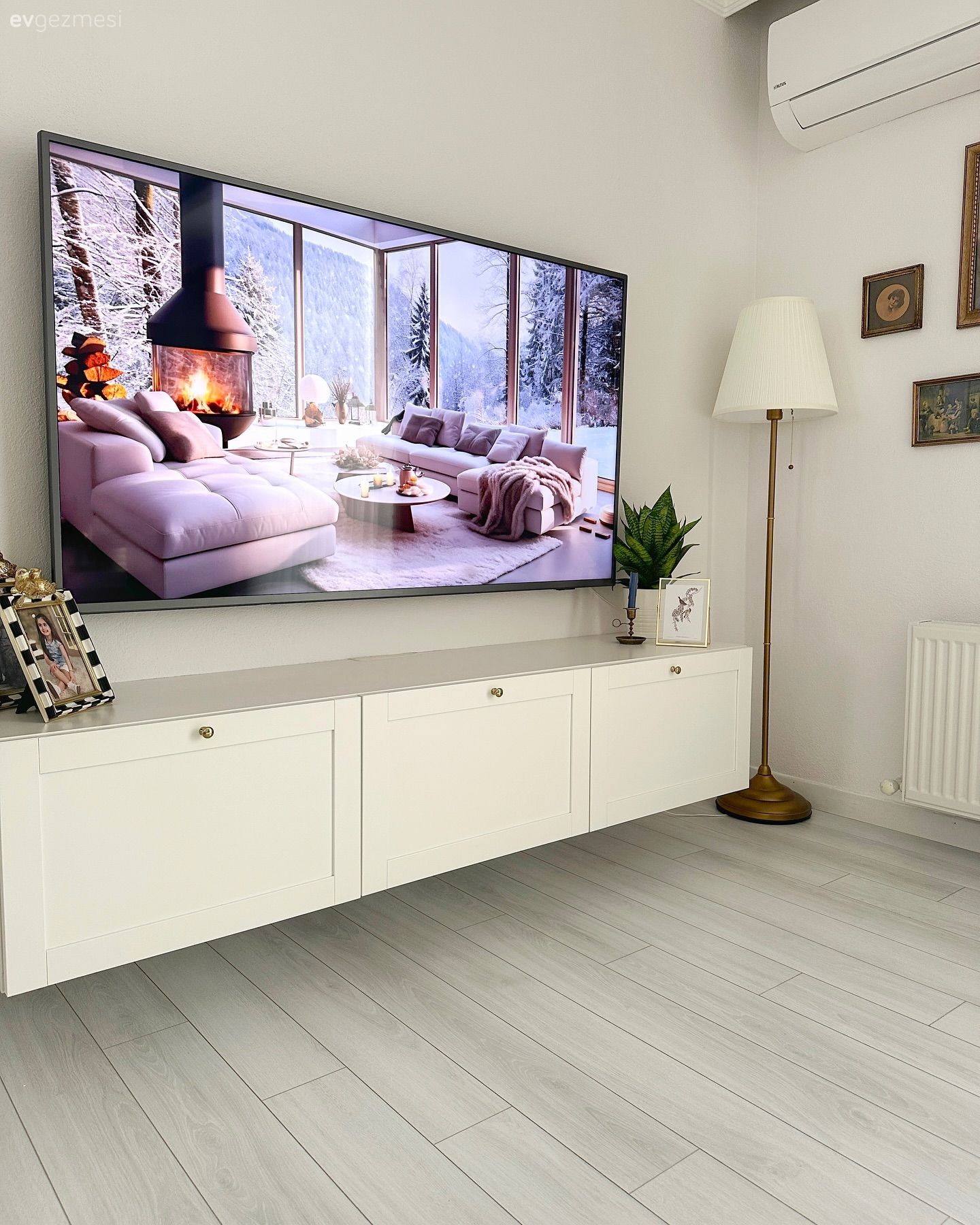 Turuncu Koltuğun Enerjisi Bu Eve Pek İyi Gelmiş