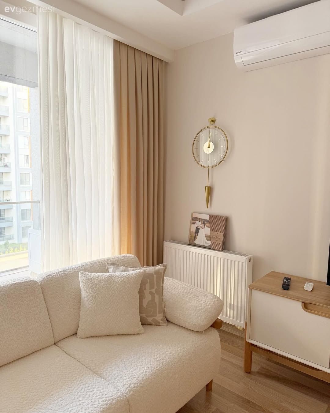 Bu Evin Şıklık Formülünde Beyazın Payı Oldukça Yüksek