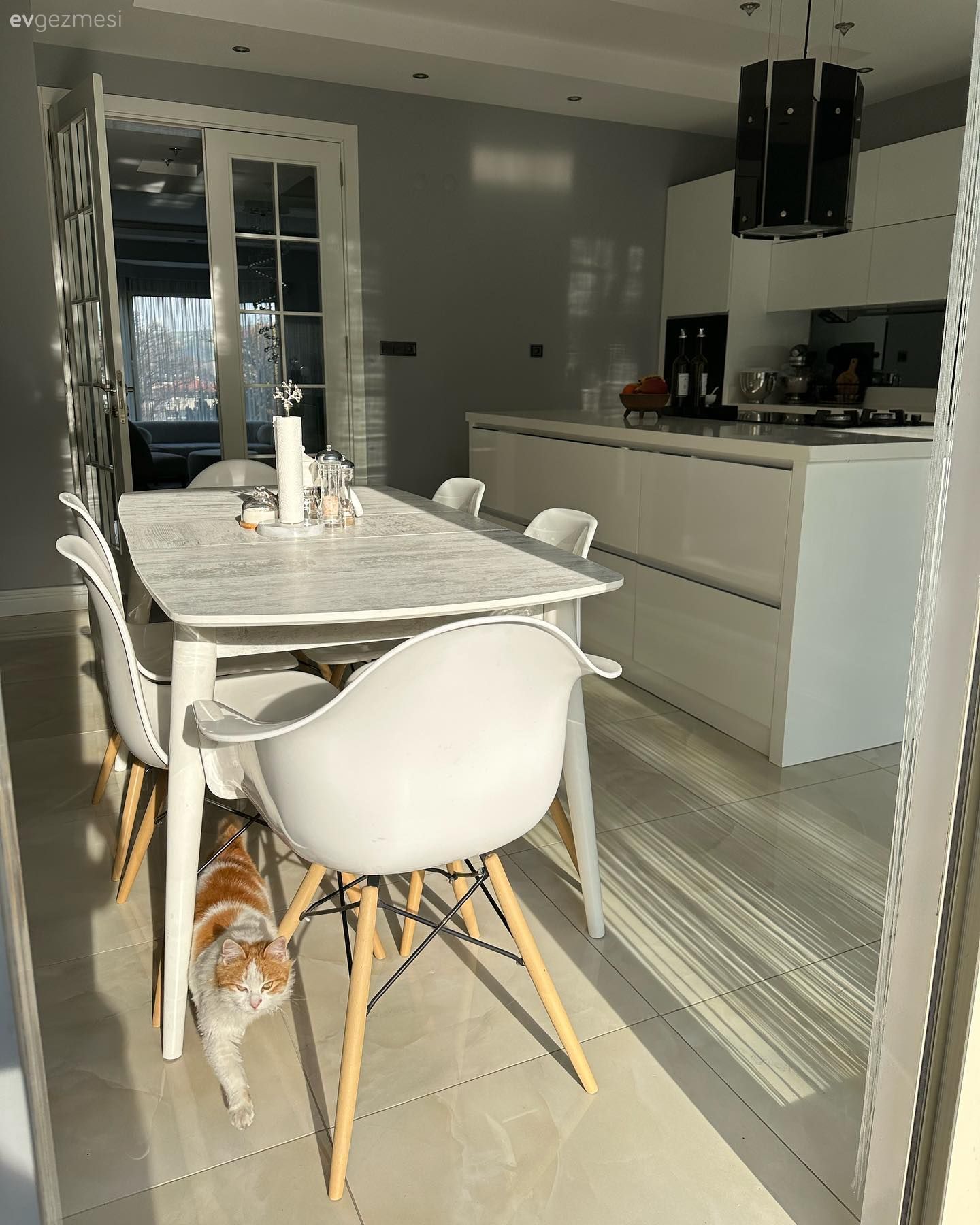 Bu Mutfakta İskandinav ve Modern Stil El Ele Vermiş!