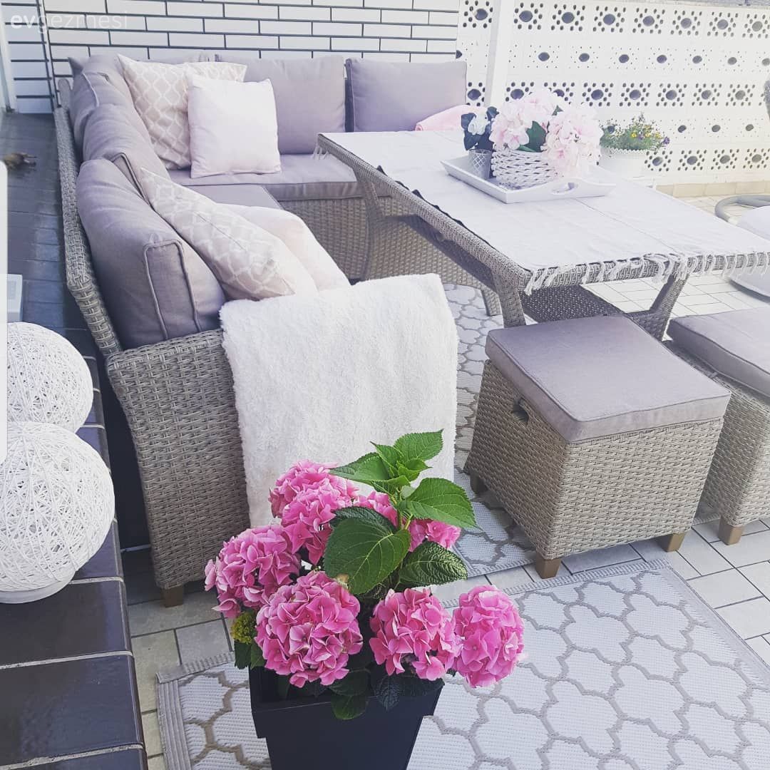 Balkon, Beyaz, Gri, Balkon oturma grubu, Balkon çiçekleri, Balkon zemini