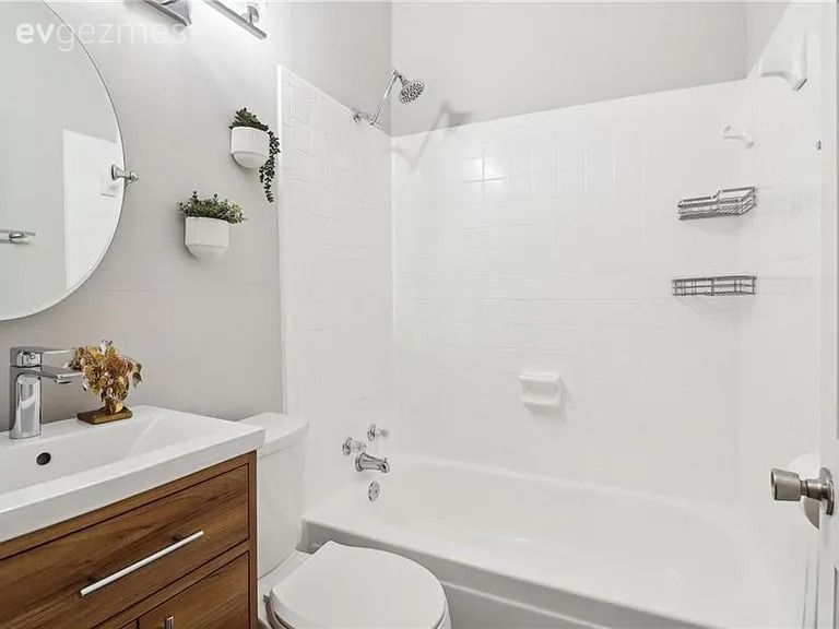 Dizilerden Fırlamışçasına Duran 105 M2'lik Samimi Ev