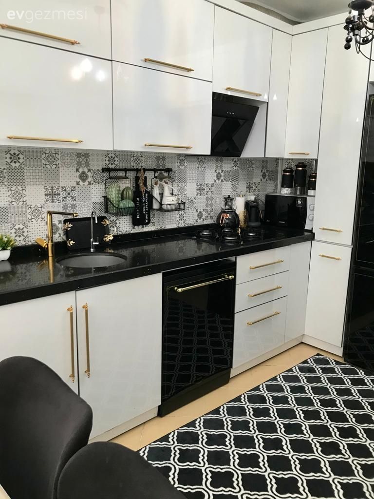 Mutfak, Art deko, Siyah, Beyaz, Mutfak tezgahı, Mutfak tezgah arası, Tezgah arası seramik, Mutfak halısı, Mutfak Avize Modelleri, Ankastre