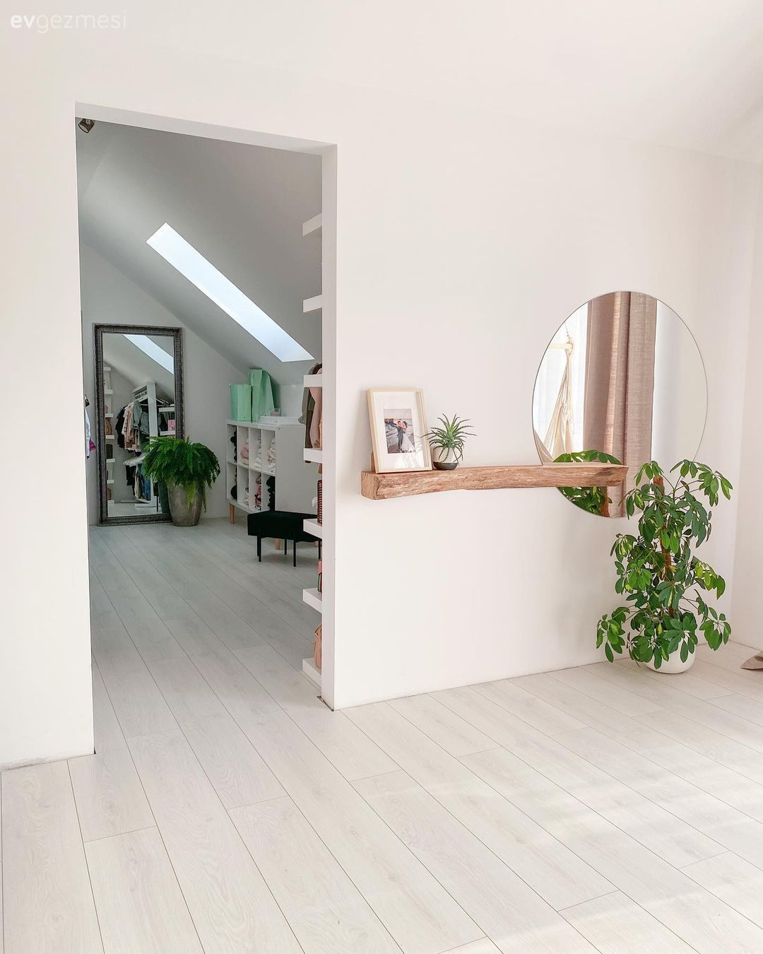 200 M2'lik İki Katlı 4+1 Müstakil Evin İçi ve Planı