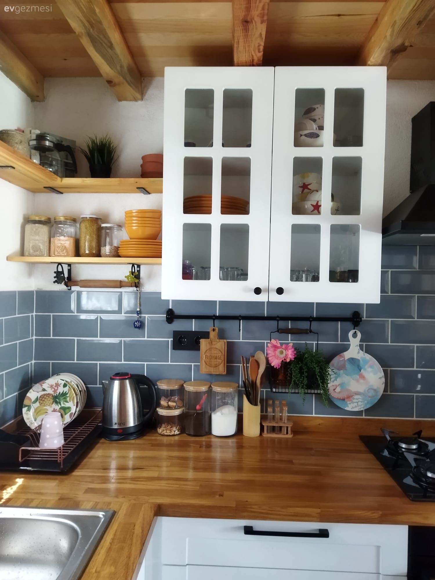 Ev Gezmesi: Doğayı Her Notasıyla Kucaklayan Bir Köy Evi!