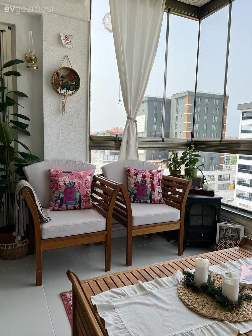 Çanakkale'deki Bu Balkon Keyif Yapmak İçin İdeal Ortam!