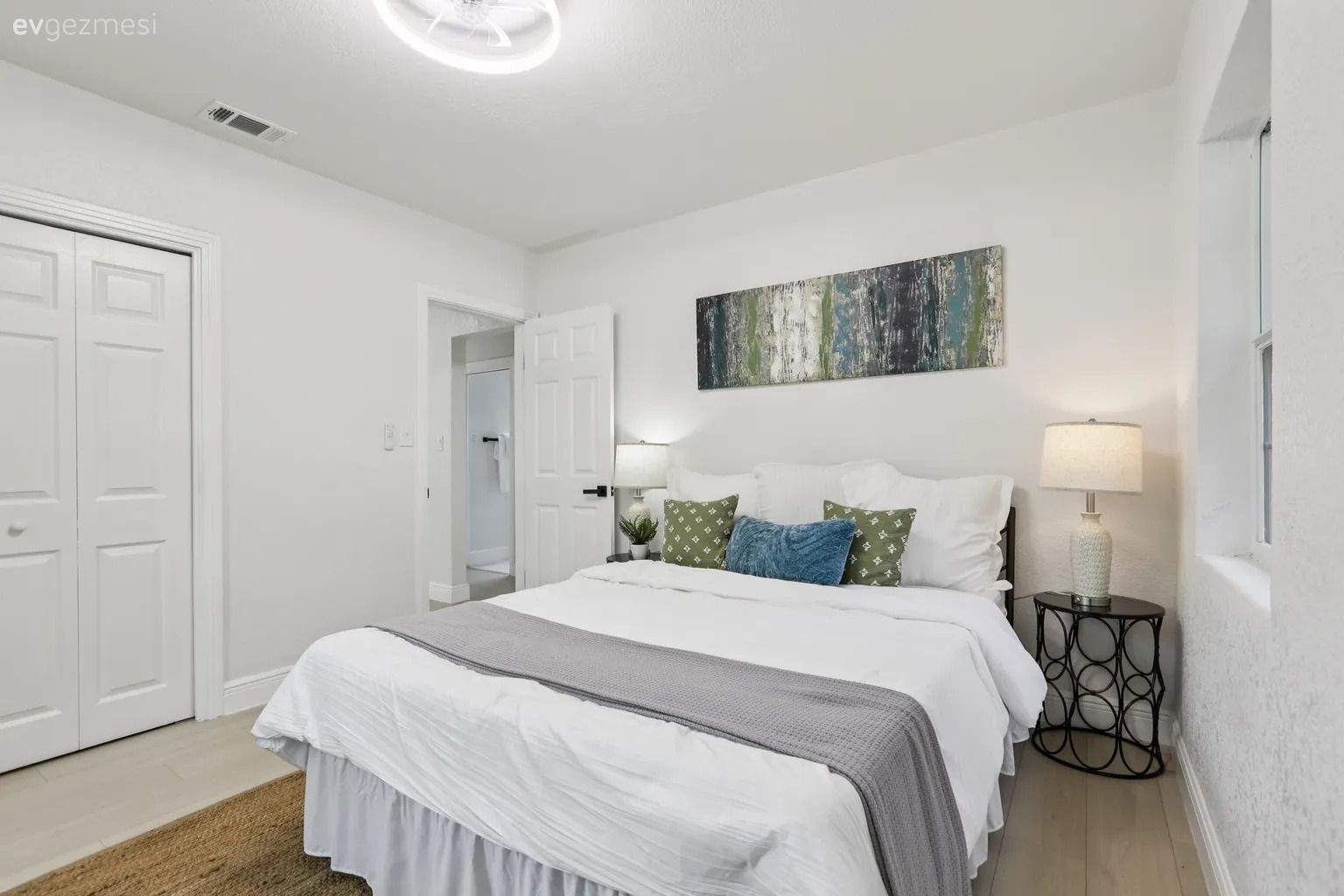 Abartıdan Uzak Köy Evi İsteyenler İçin 95 M2'lik İdeal Ev