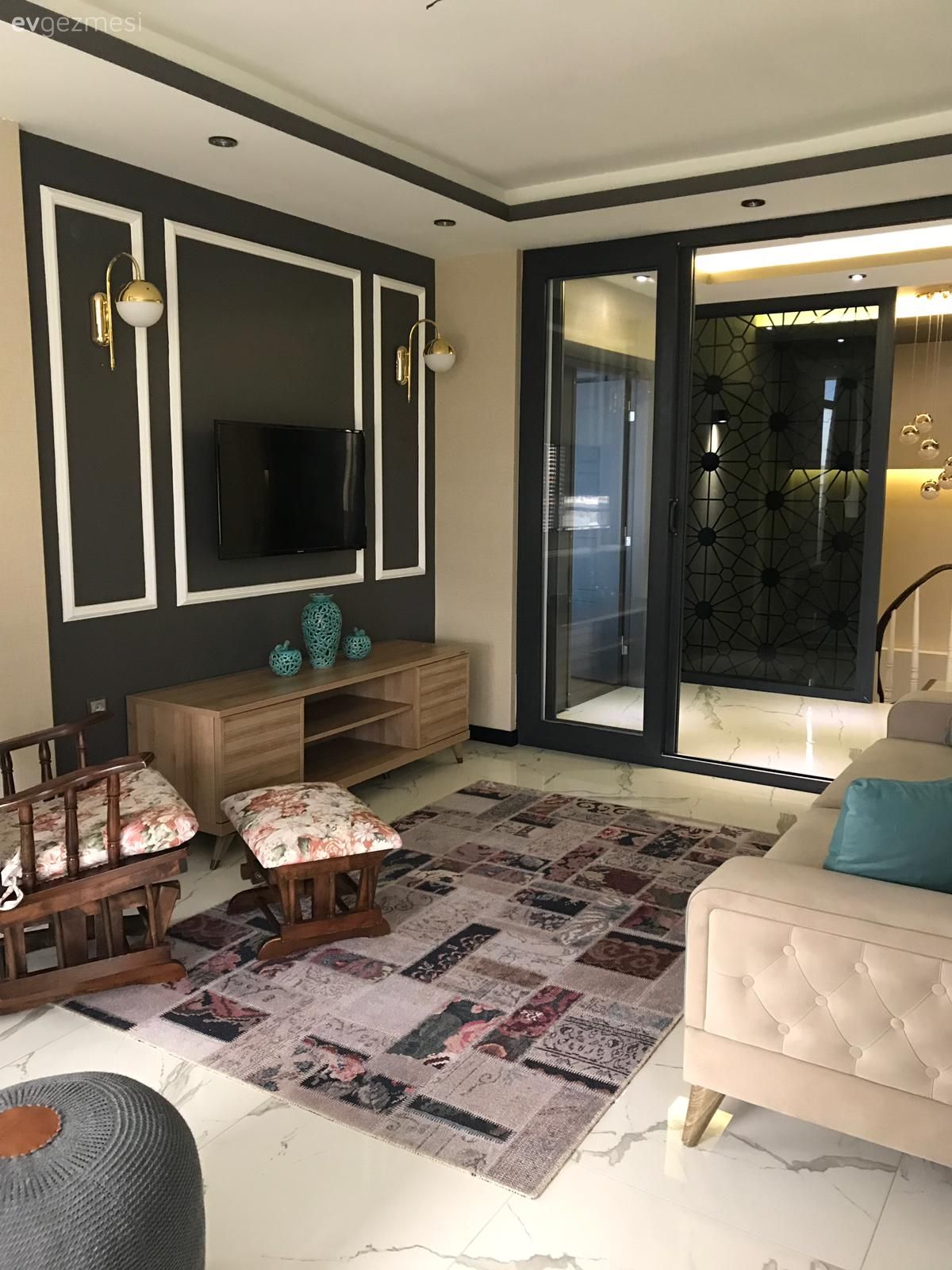 Balıkesir'deki Bu Evde Her Oda Otel Şıklığında!