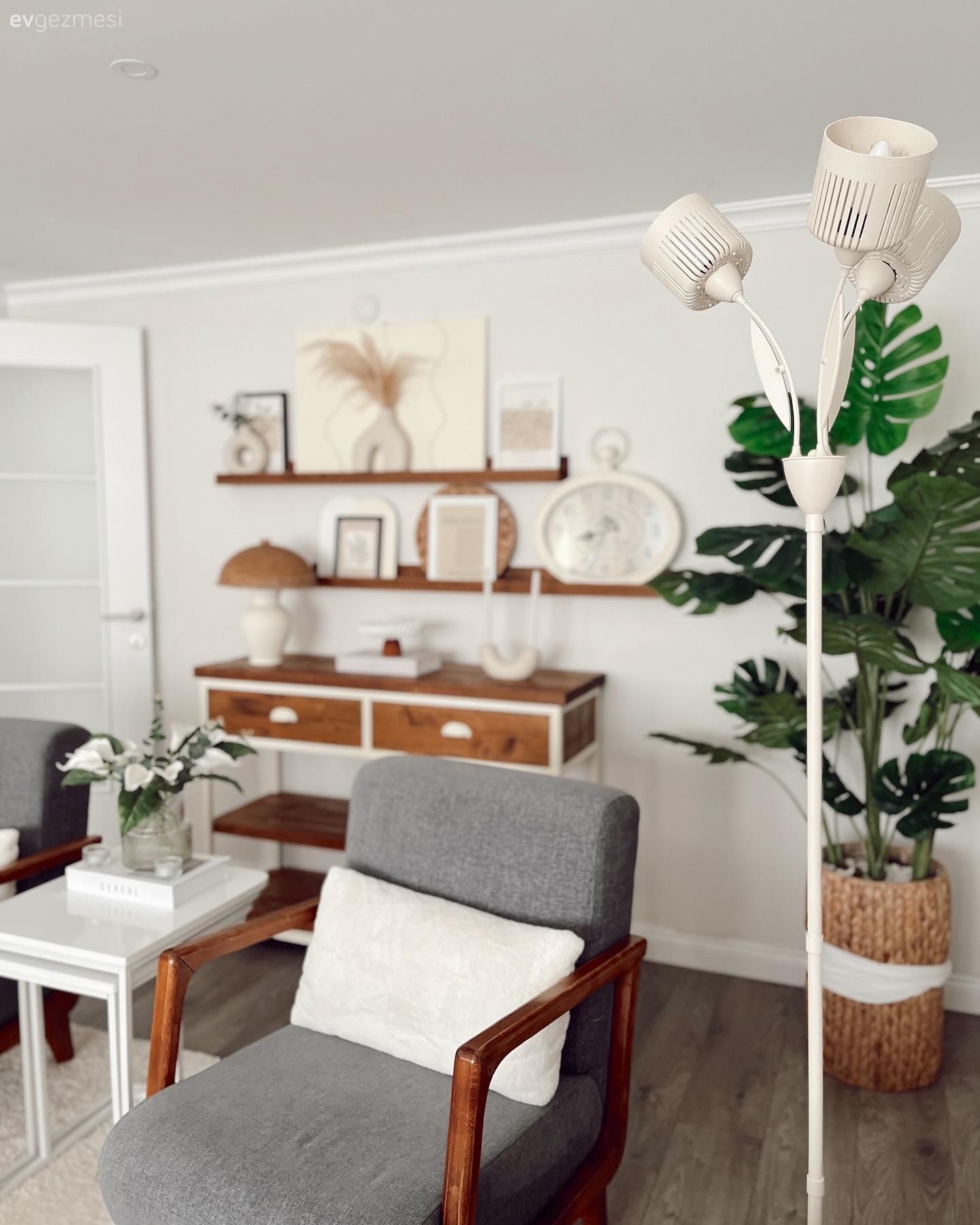 Bu İstanbul Evinin Enerjisi Aksesuarlarla Yükselmiş