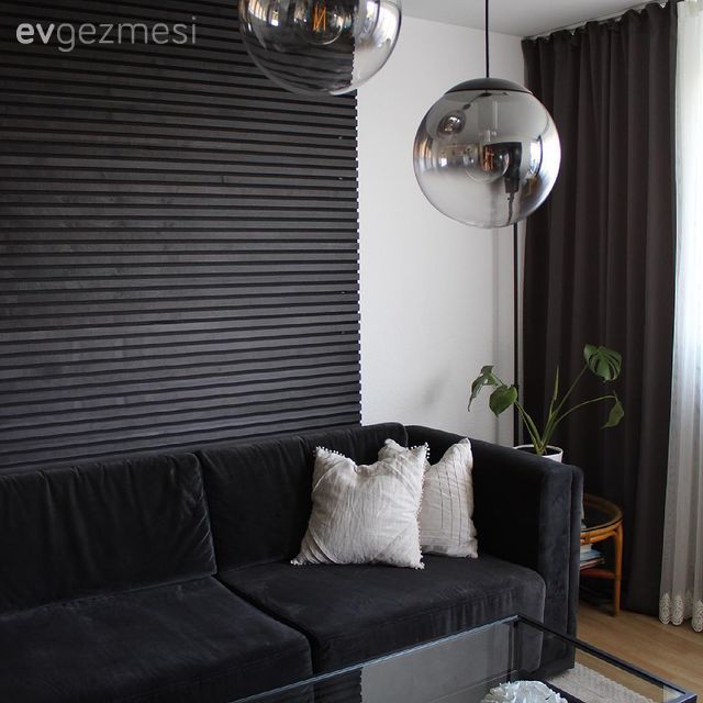 Köşe koltuk, Koltuk takımı, Siyah, Beyaz, Fon perde, Perde, Avize, Aydınlatma, Kırlent, Ev tekstili