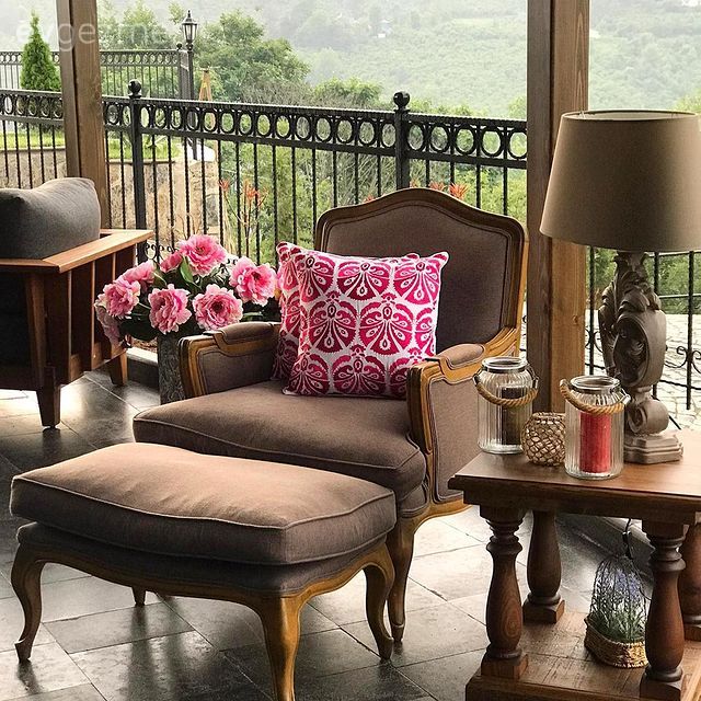 Bu Evde İhtişam ve Natürellik Dengeli Bir Şekilde Buluşmuş