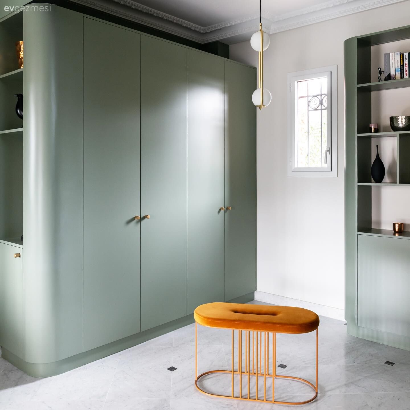 2024 Yılında Gardırop Yaptırmayı Düşünler İçin 13 Kullanışlı Model!