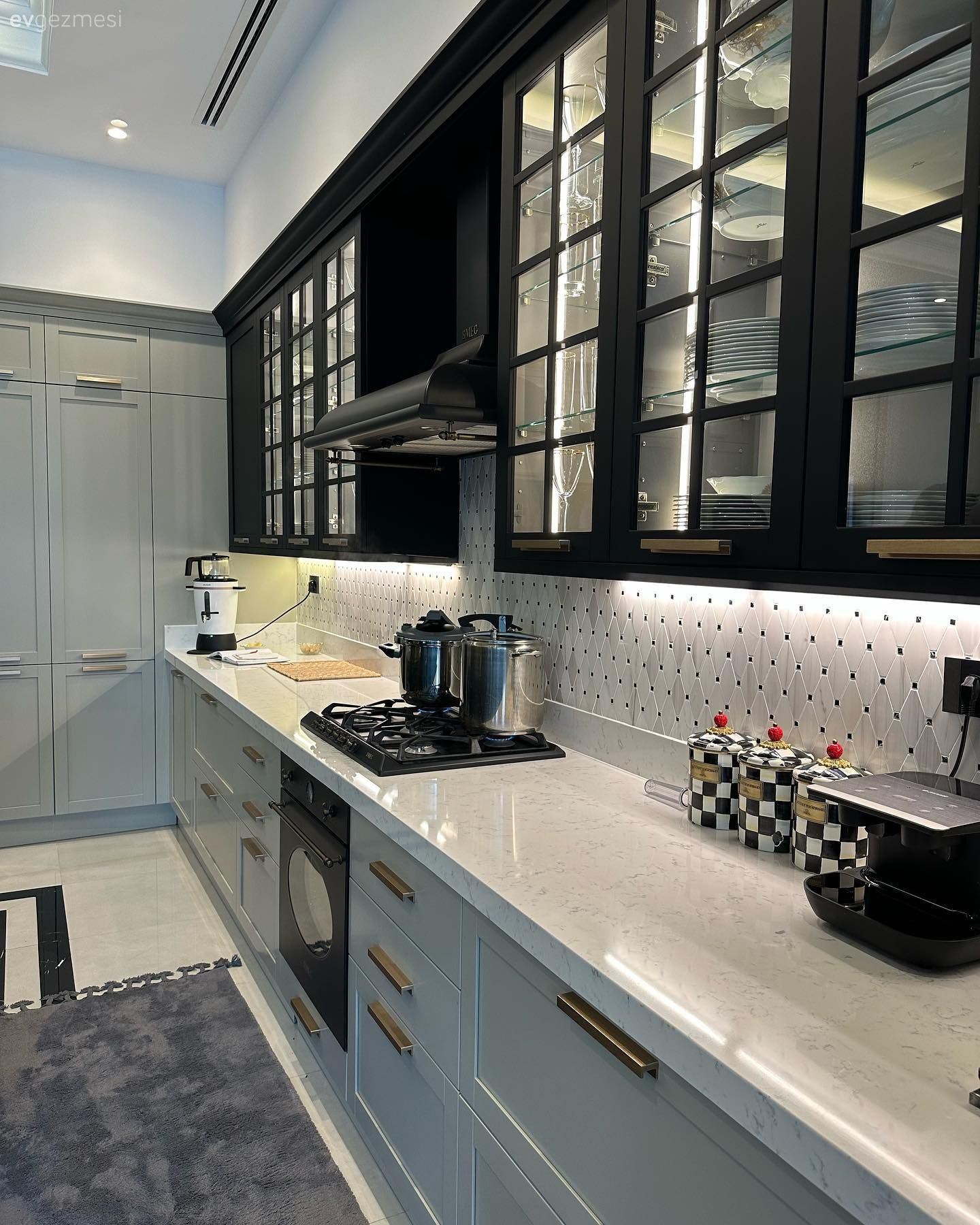 Bu İskenderun Mutfağında Alan Geniş Olunca Yapılanlar da Sınırsız Olmuş!