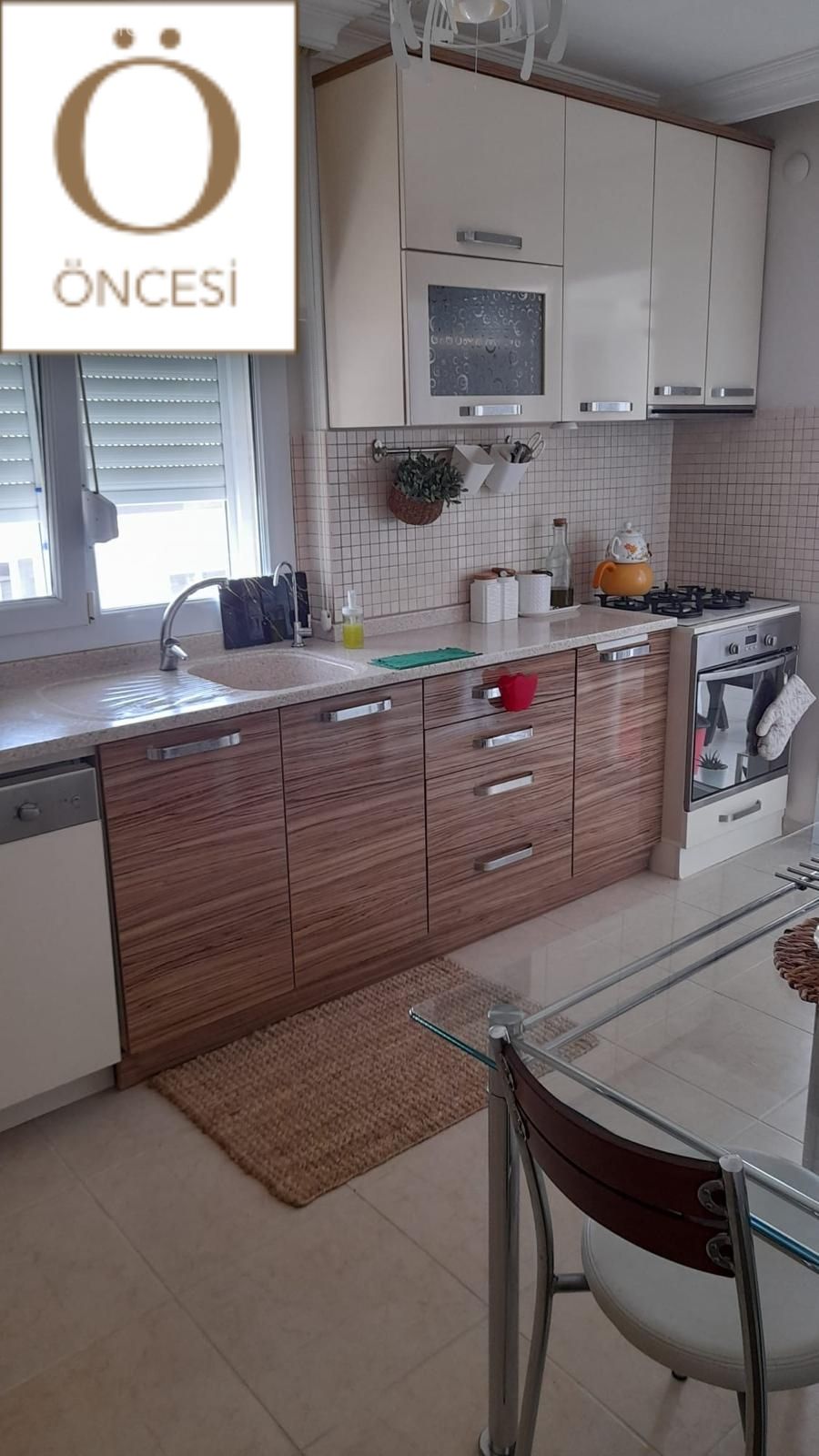 Özel Sektörü Bırakan Çiftin Elinden Çıkmış Maviş Bir Mutfak!