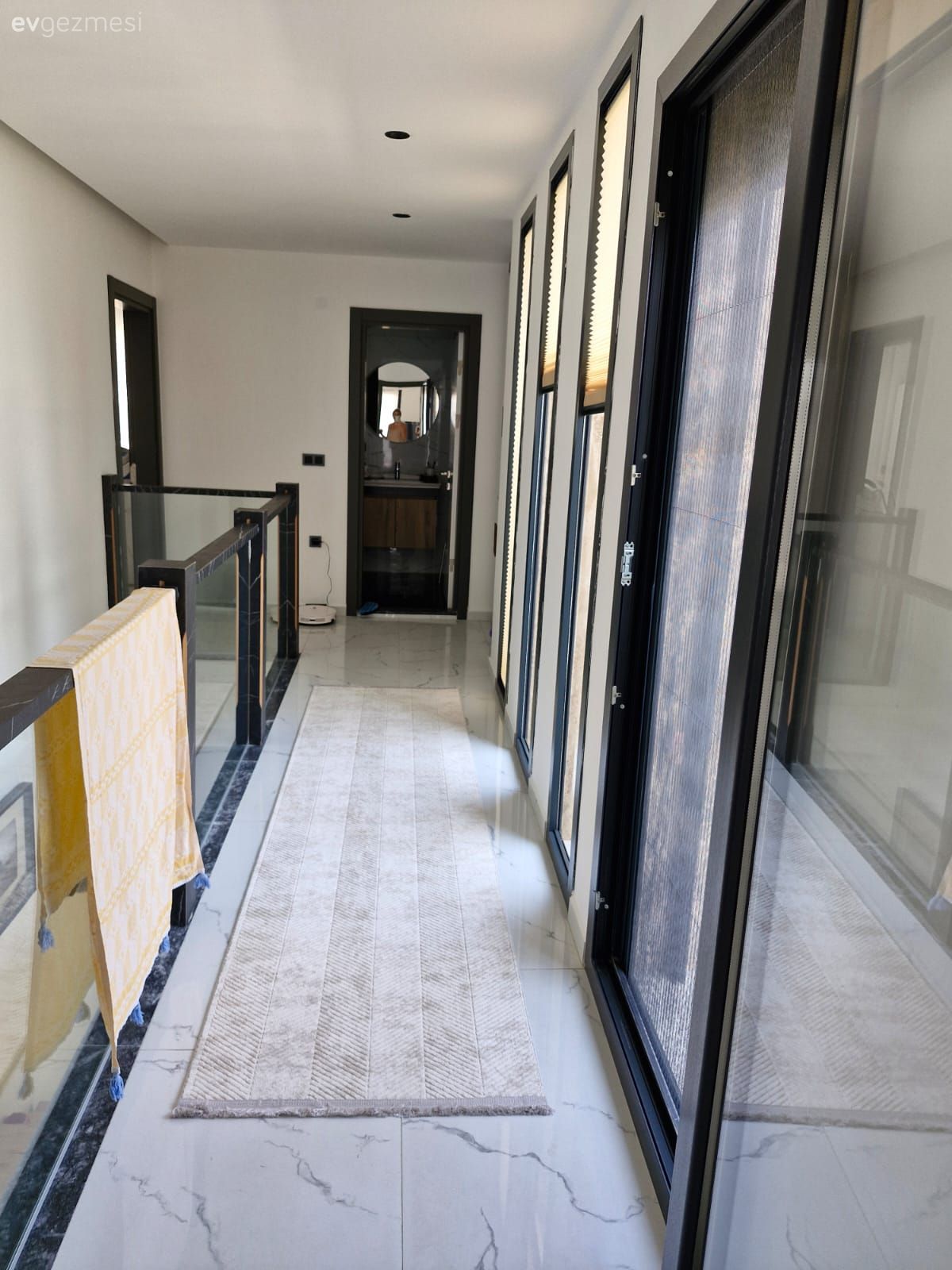 Bu Kuşadası Villasında Havuzlu Bahçenin Cazibesi Yüksek