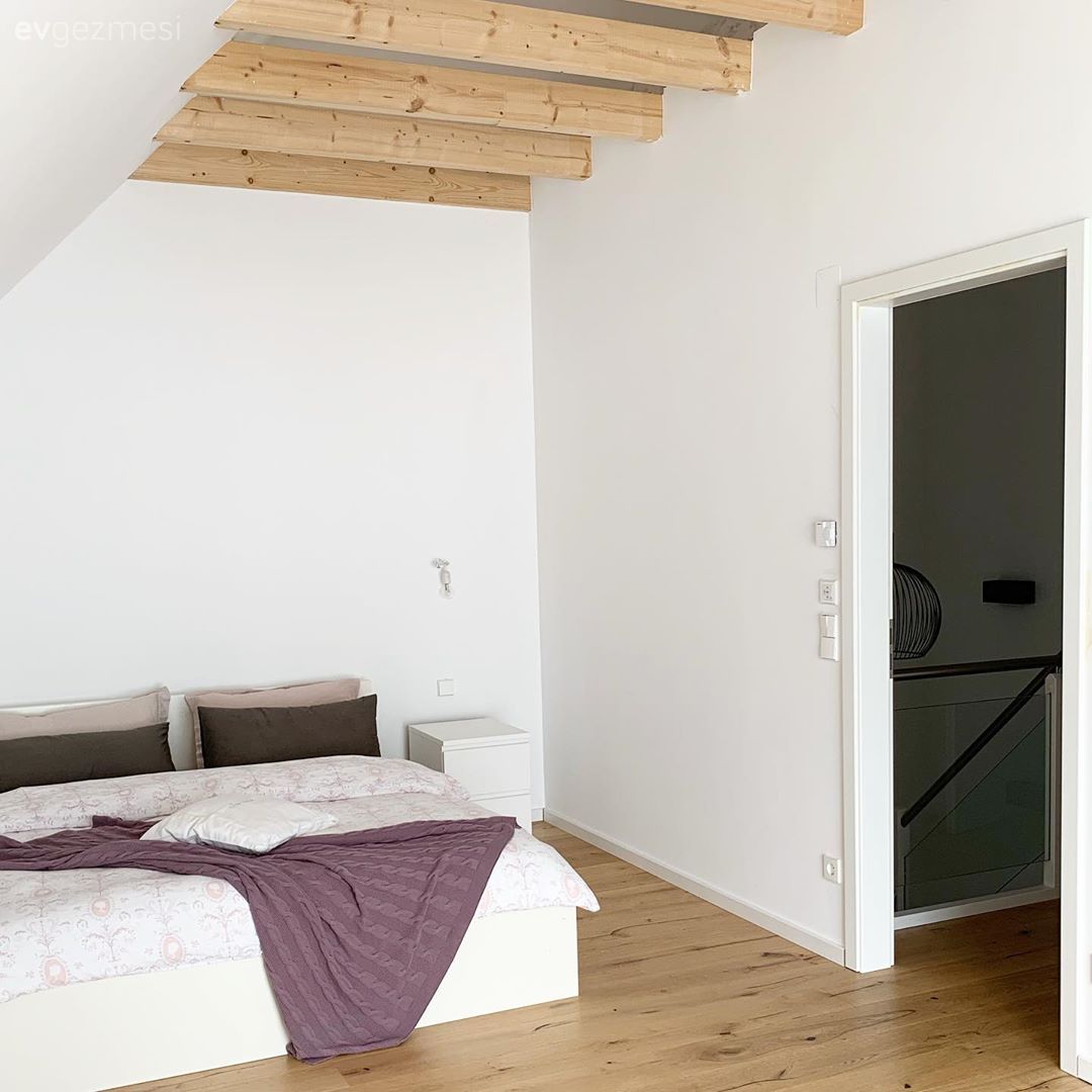 Yatak Odası, Çatı katı, Dubleks evler, Beyaz, Parke, Tavan dekorasyon