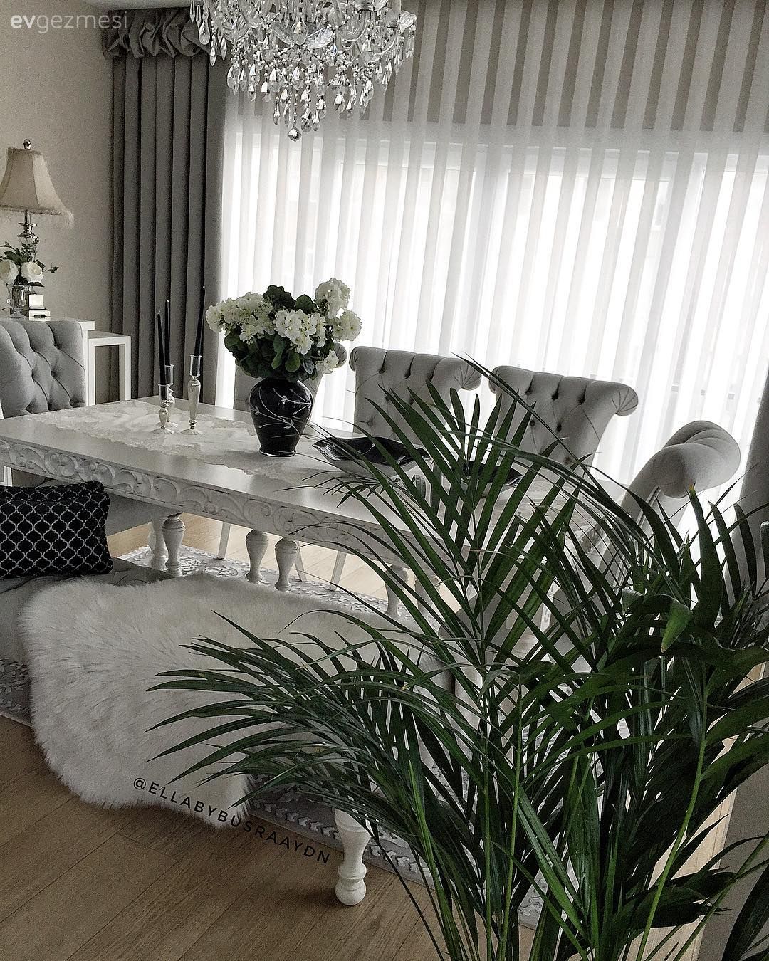 Bu Tasarımcı Çiftin Evinde Hem Neşe Var Hem Şıklık!