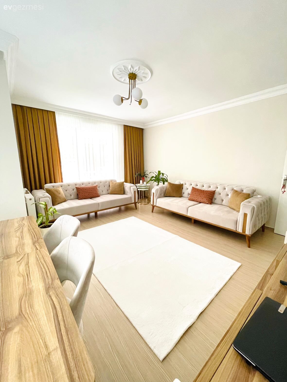 Sıcak Tonlar Bu İstanbul Evine Tüm Neşesini Katmış!