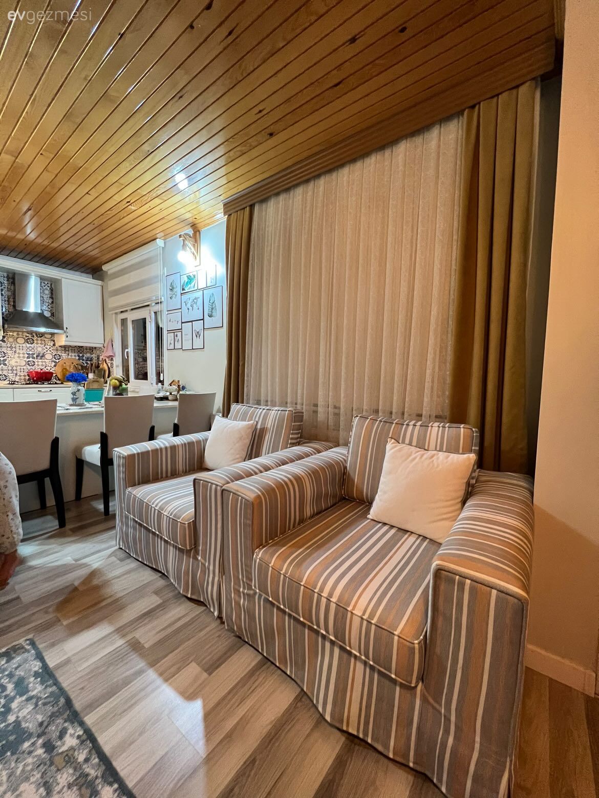 150 M2'lik Bu Köy Evi Tadilattan Sonra Vazgeçilmez Mekana Dönüşmüş!