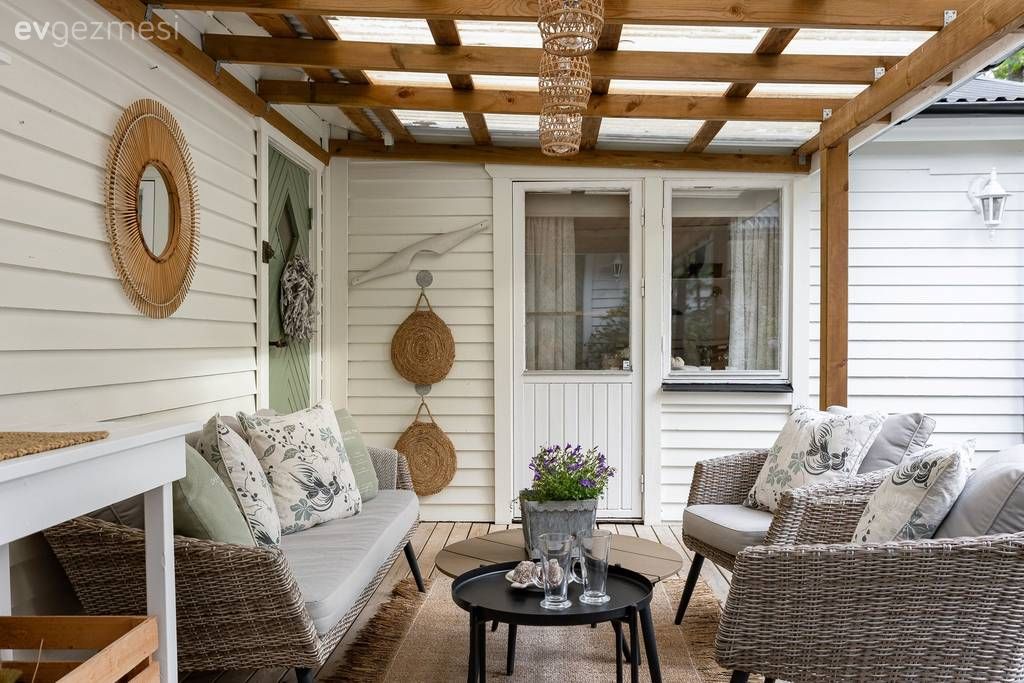 Prefabrik Ev Modelleri: 57 M2'lik U- Tipi Prefabrik Evin İçi ve Planı