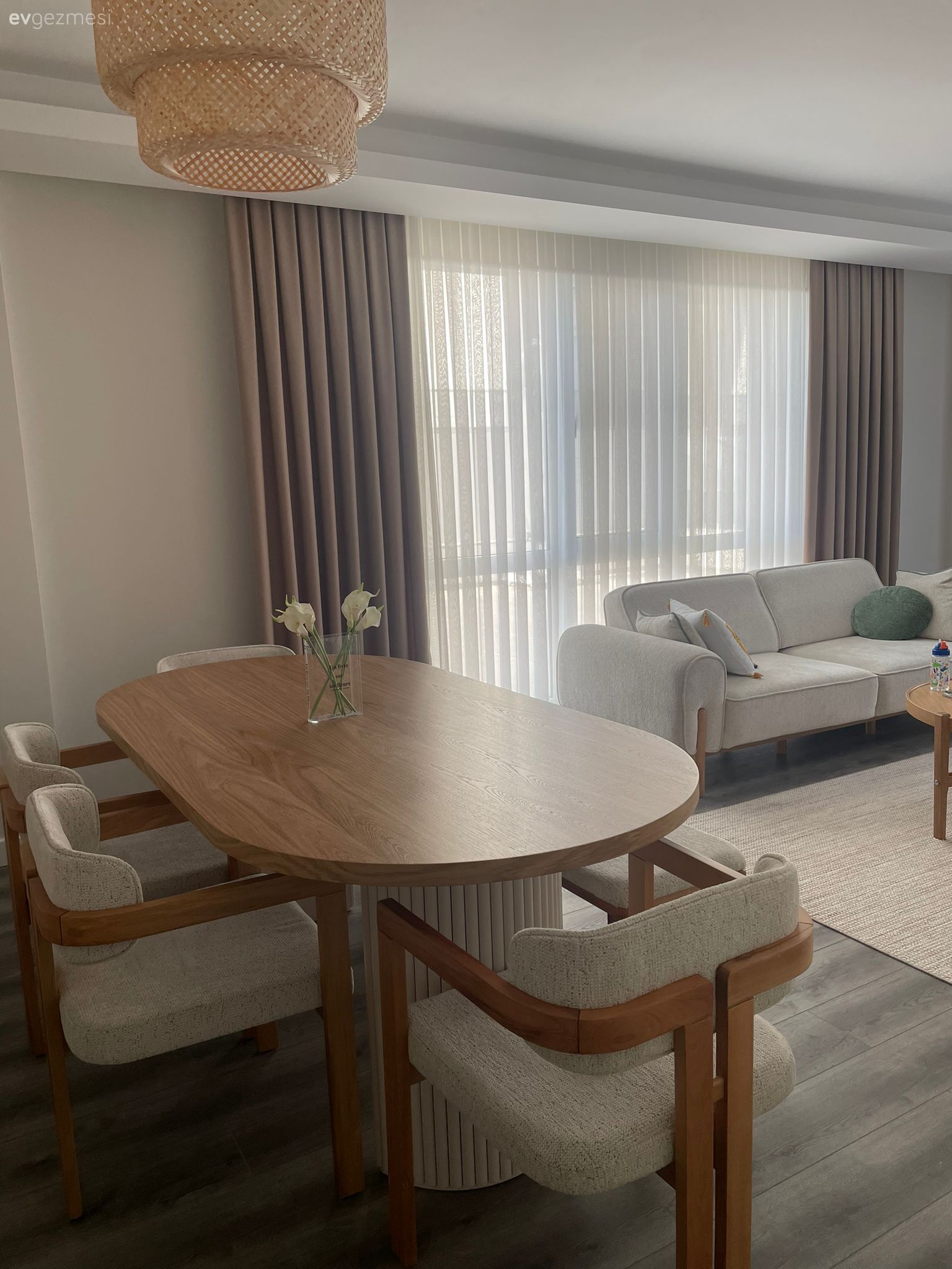 Bu Tekirdağ Evinde Mobilyalar Modern Detaylar Rustik!