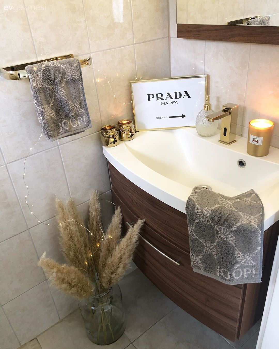 Banyo, Beyaz, Kahverengi, Vazo, Ev Aksesuar, Pampas otu, Banyo seramikleri, Banyo dolabı