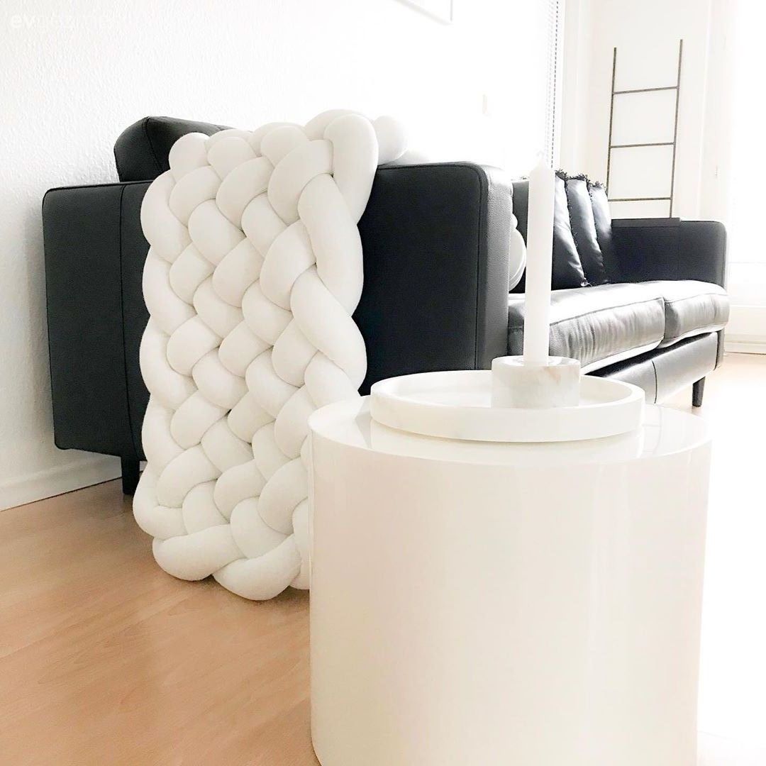 Ev Gezmesi: Zıtlıklardan Uyum Yaratan Şık Bir Dekor