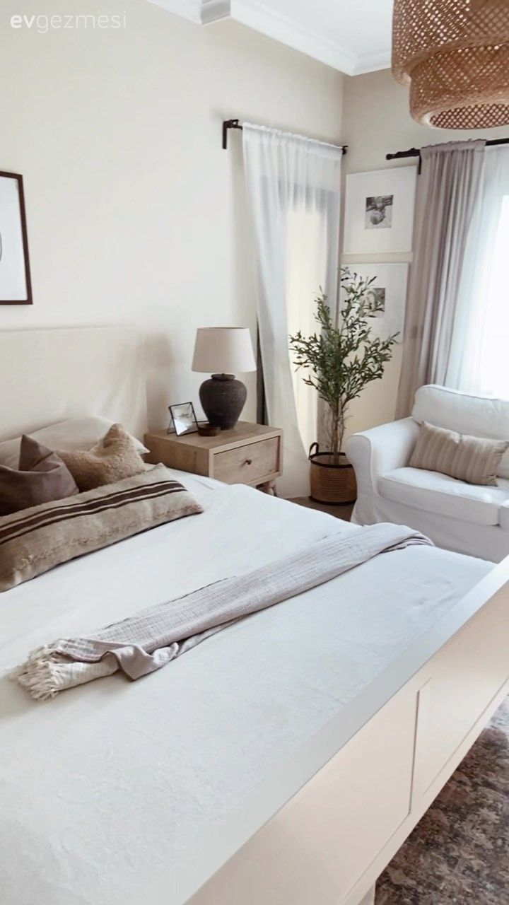 Zamansız Şıklığa Sahip Bu İzmir Evinde Samimiyet de Yerli Yerinde!