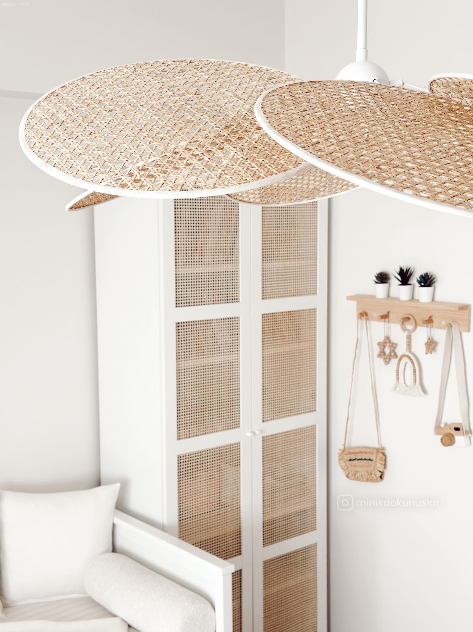 Salonundan Balkona Aynı Çizgiyi Koruyan Bursa Evi!