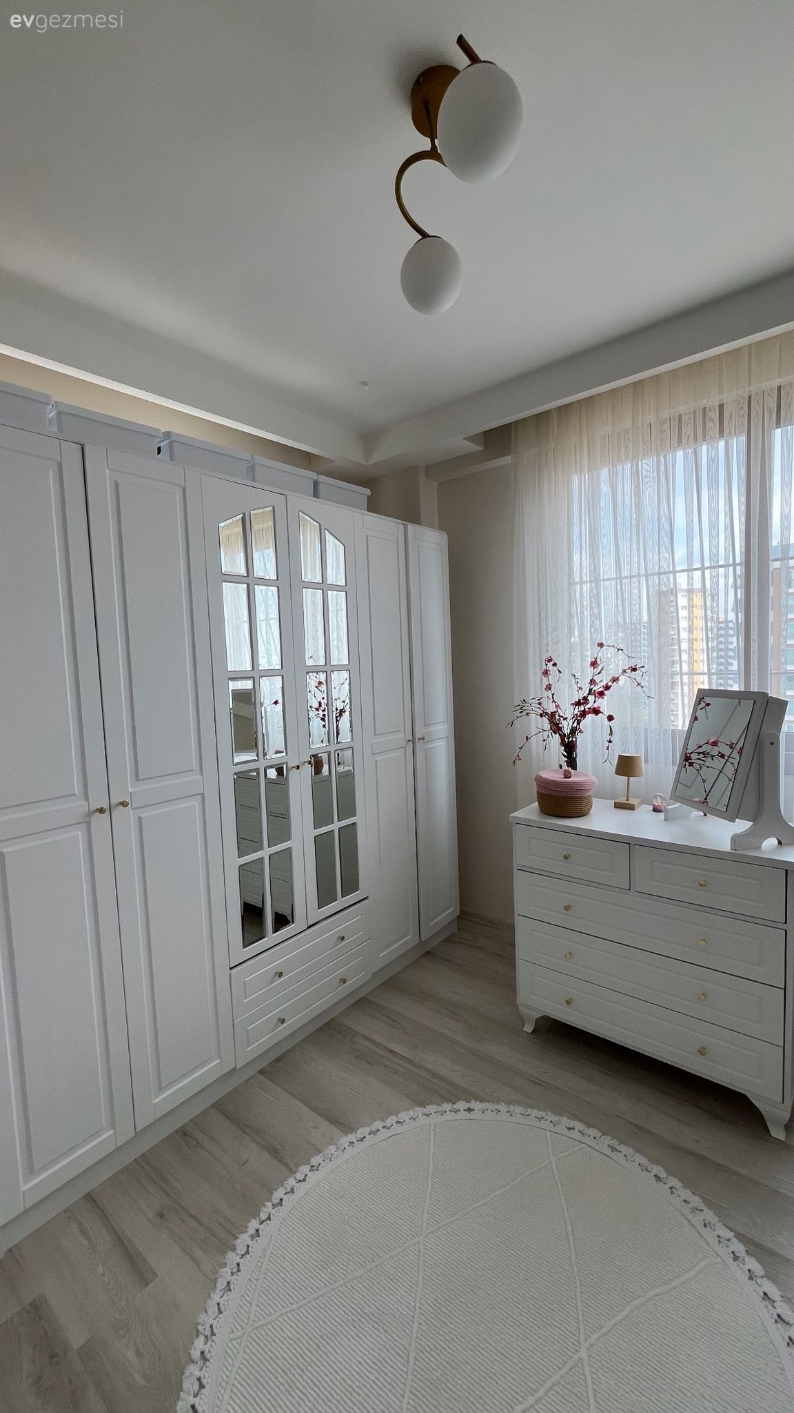 Bu Adana Evinde İskandinav ve Bohem Etkisi Hakim