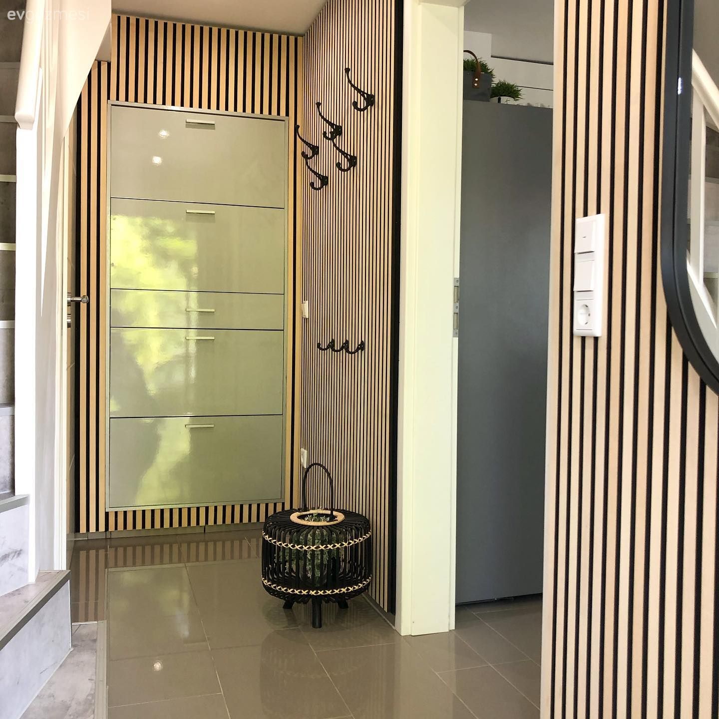 Antre, Ahşap Mobilya, Ayna, Vestiyer