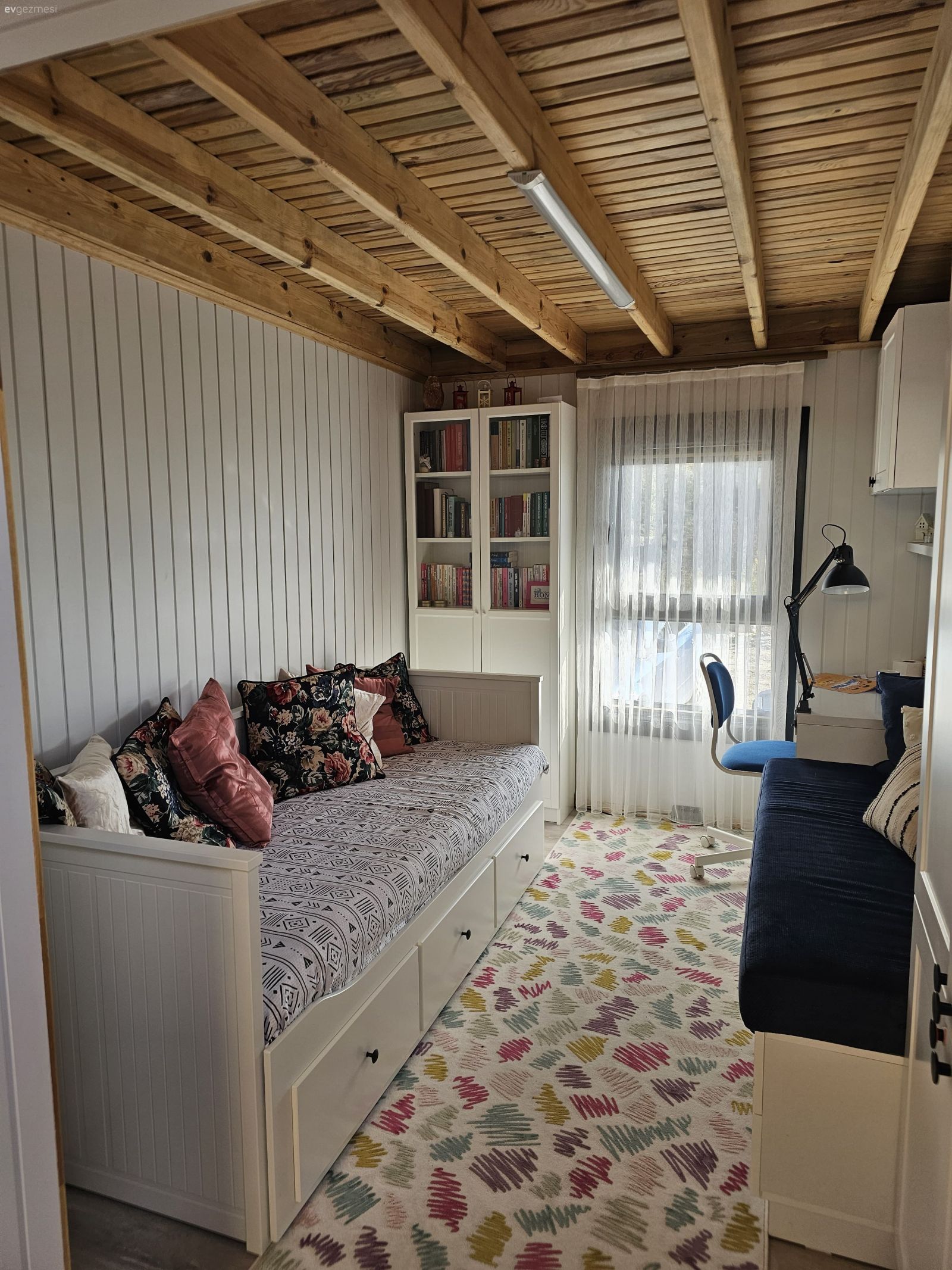 Dağ Köyünde Ahşabın Sıcak Sesi: Aydın'da İki Katlı Bir Köy Evi!